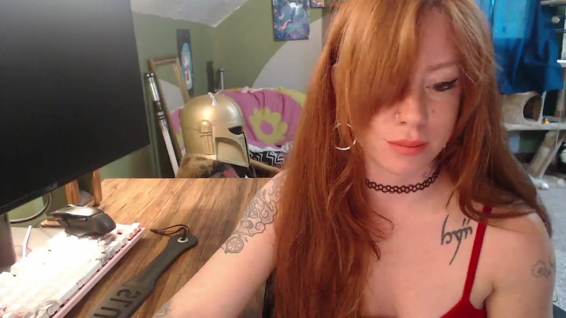 Gallery image thumbnail from AstraeaSiren's myfreecams stream on, 04/16/2026, 21:37 image 12 of 20