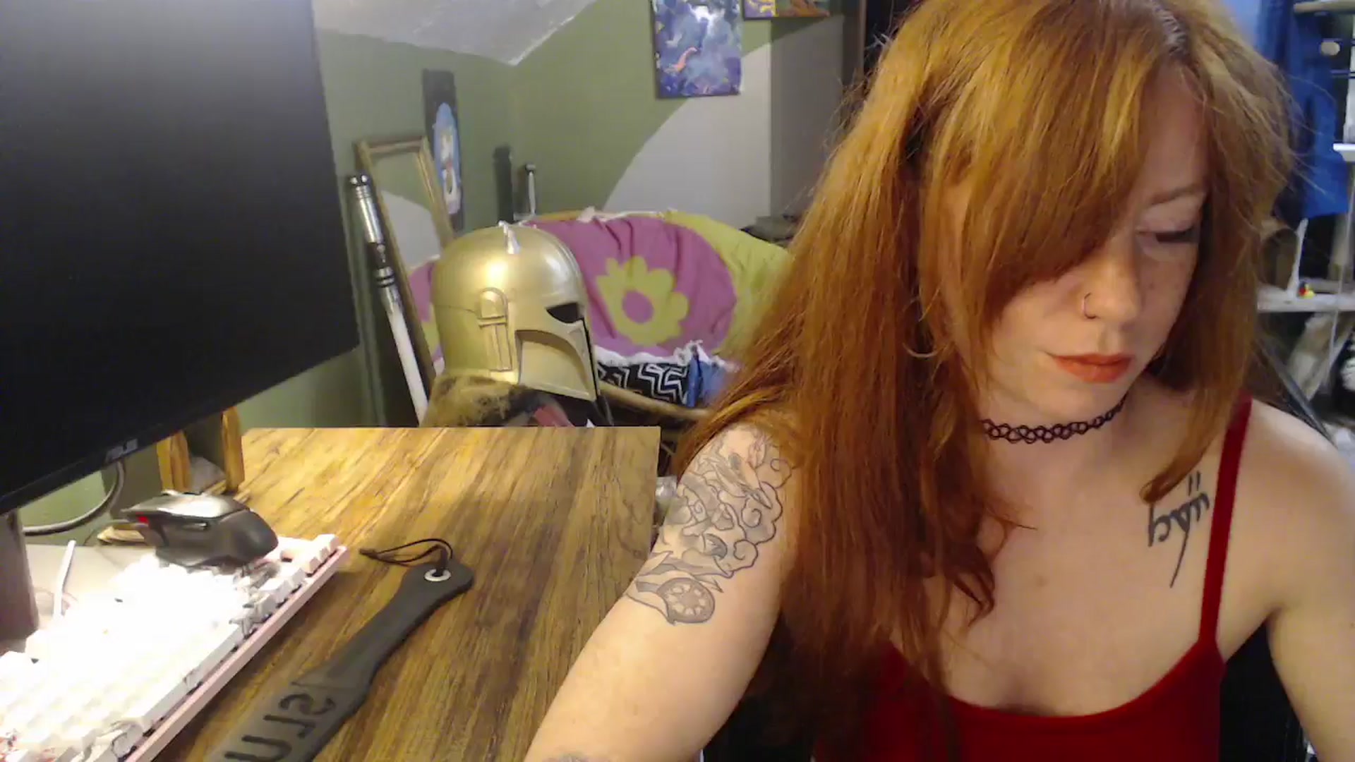 Gallery image thumbnail from AstraeaSiren's myfreecams stream on, 04/16/2026, 21:37 image 16 of 20