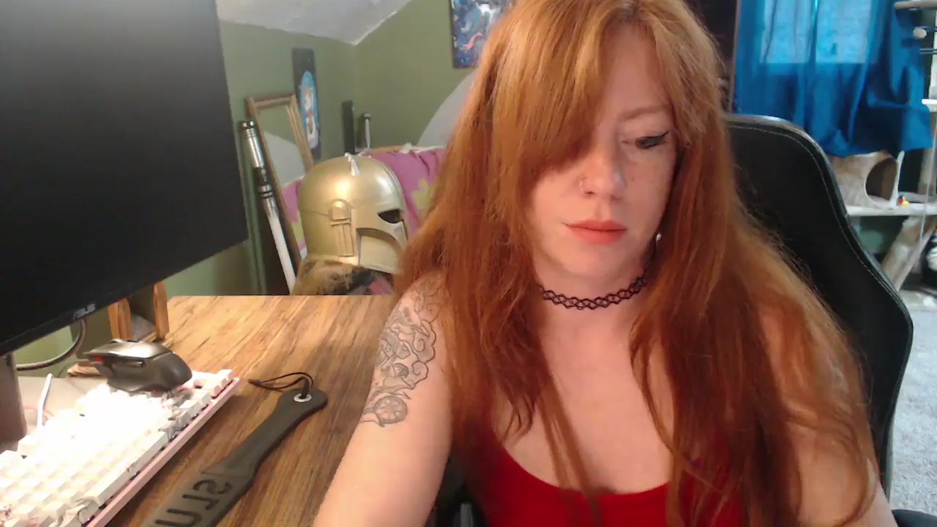 Gallery image thumbnail from AstraeaSiren's myfreecams stream on, 04/16/2026, 21:37 image 14 of 20