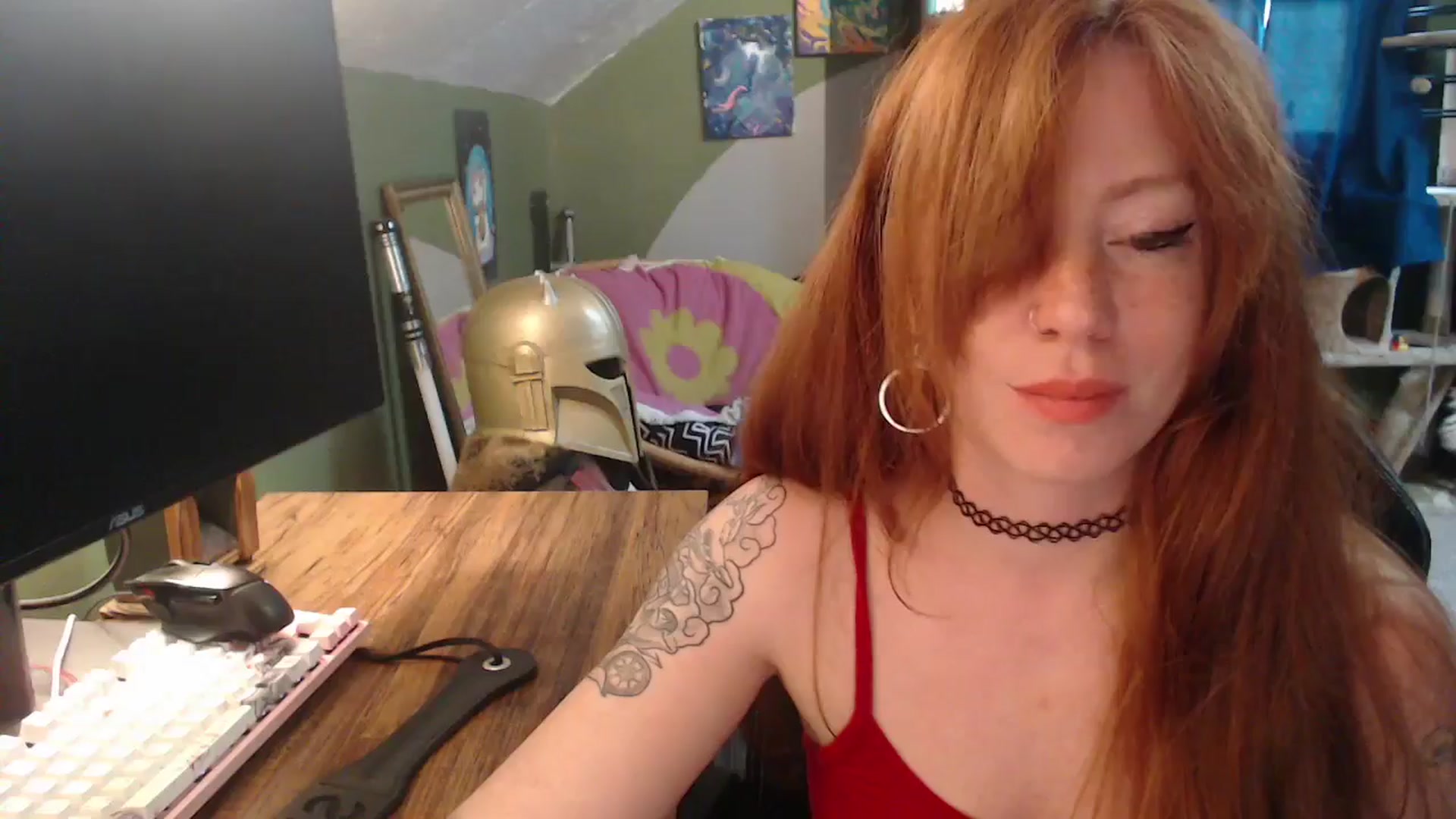 Gallery image thumbnail from AstraeaSiren's myfreecams stream on, 04/16/2026, 21:37 image 8 of 20