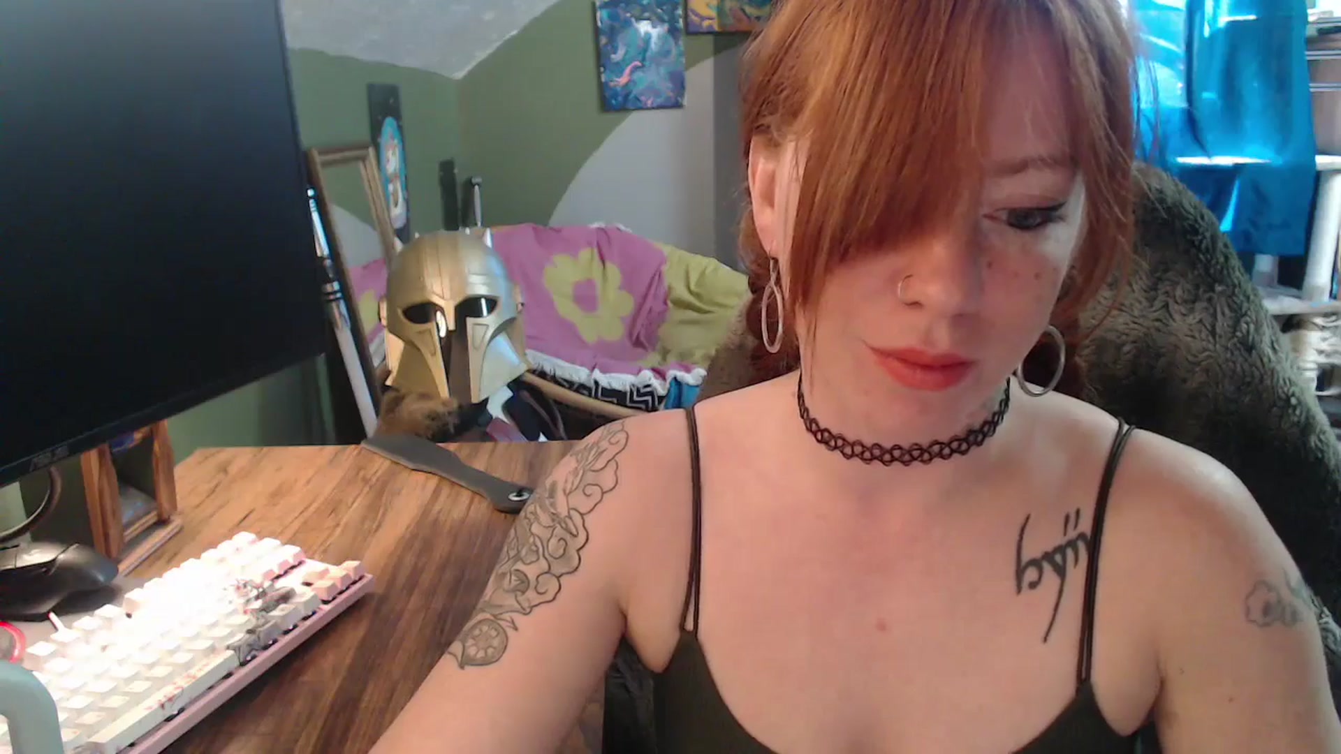 Gallery image thumbnail from AstraeaSiren's myfreecams stream on, 04/20/2026, 20:31 image 19 of 20