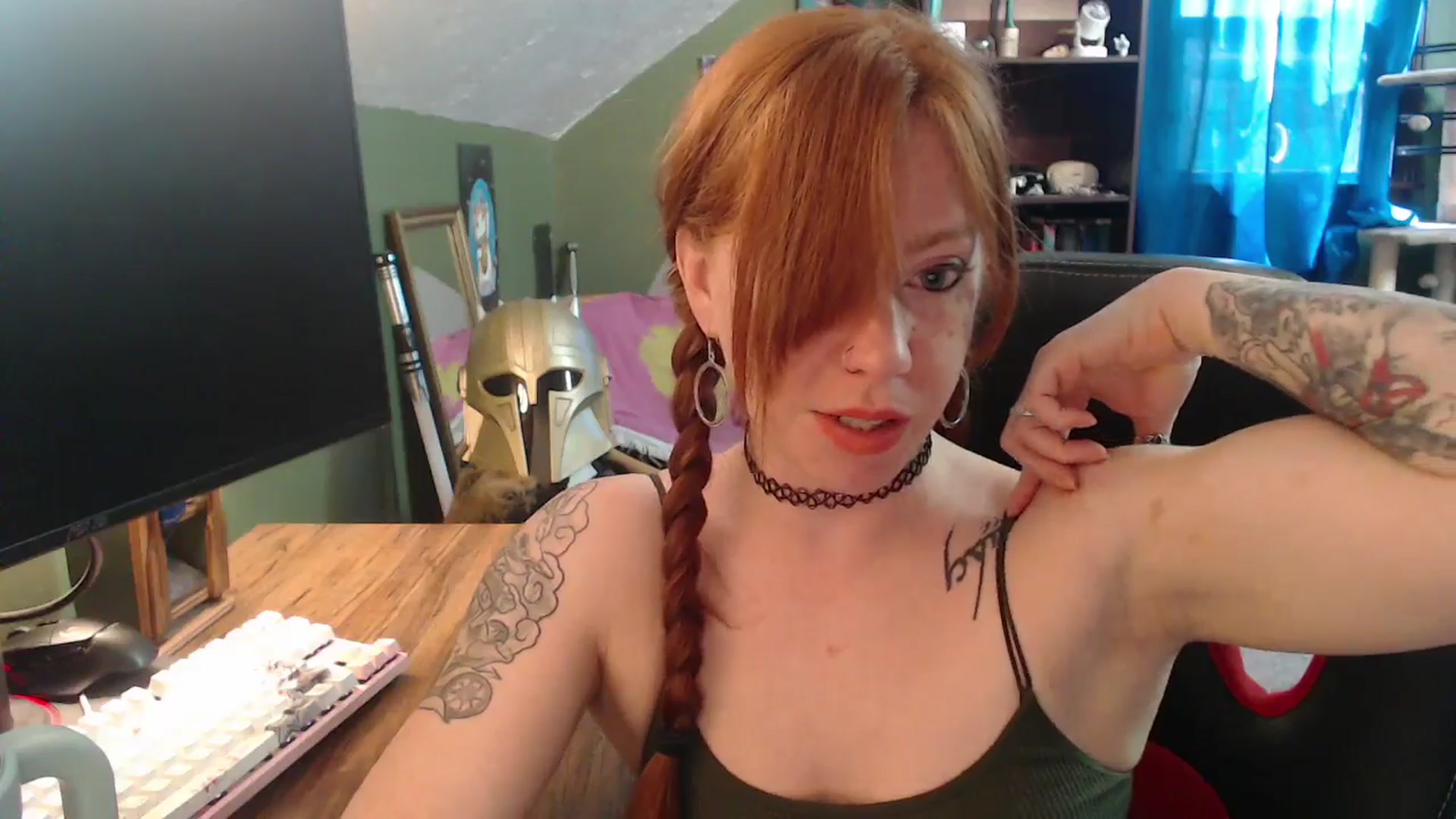 Gallery image thumbnail from AstraeaSiren's myfreecams stream on, 04/20/2026, 20:31 image 12 of 20