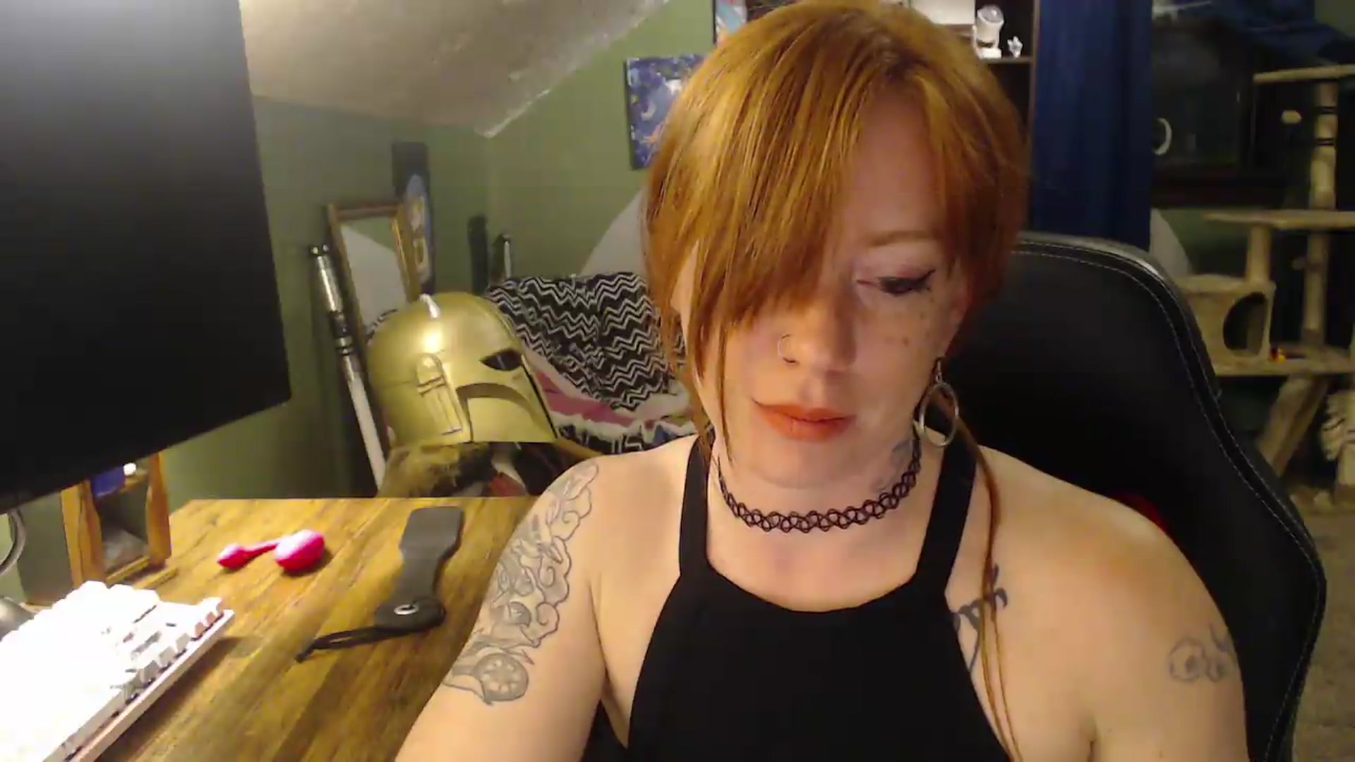 Gallery image thumbnail from AstraeaSiren's myfreecams stream on, 04/23/2026, 06:38 image 16 of 20
