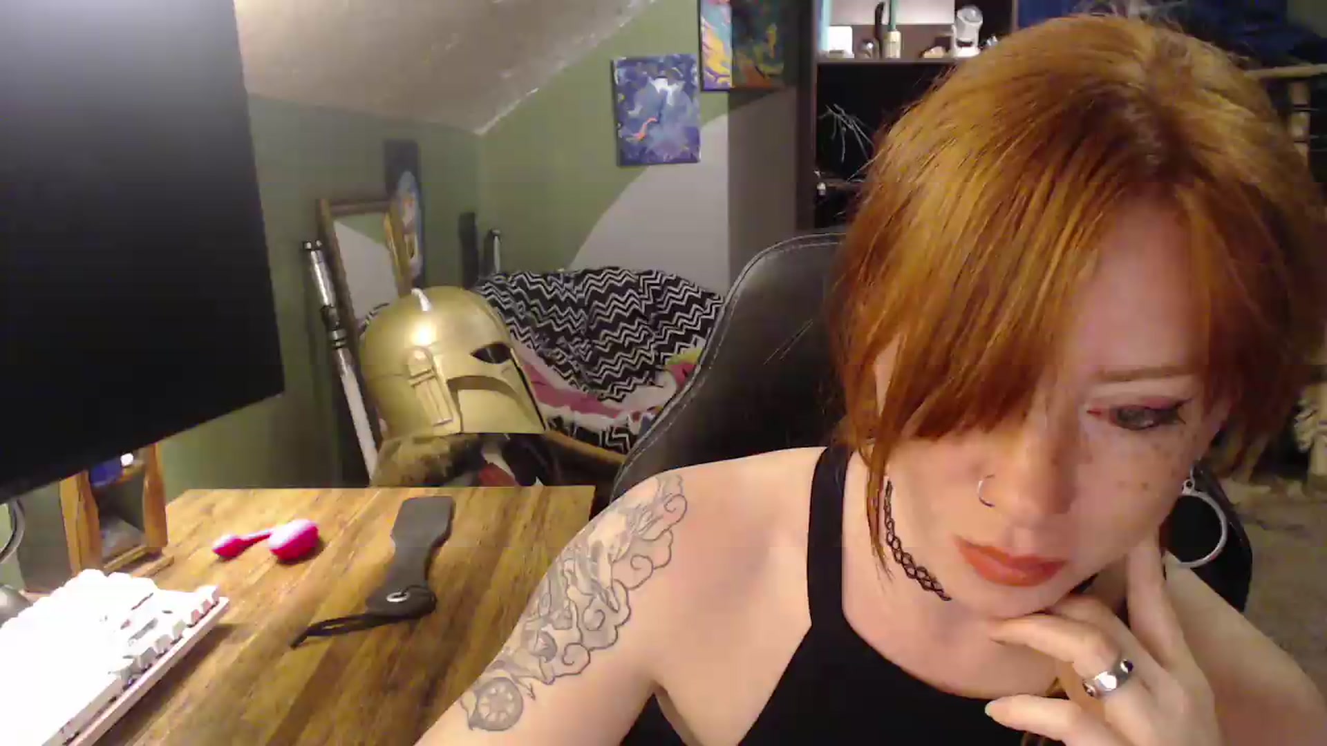 Gallery image thumbnail from AstraeaSiren's myfreecams stream on, 04/23/2026, 06:38 image 19 of 20