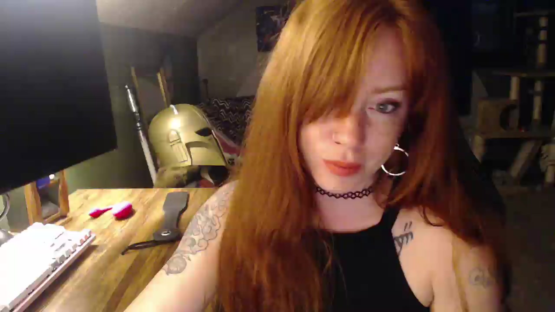 Gallery image thumbnail from AstraeaSiren's myfreecams stream on, 04/23/2026, 06:38 image 4 of 20