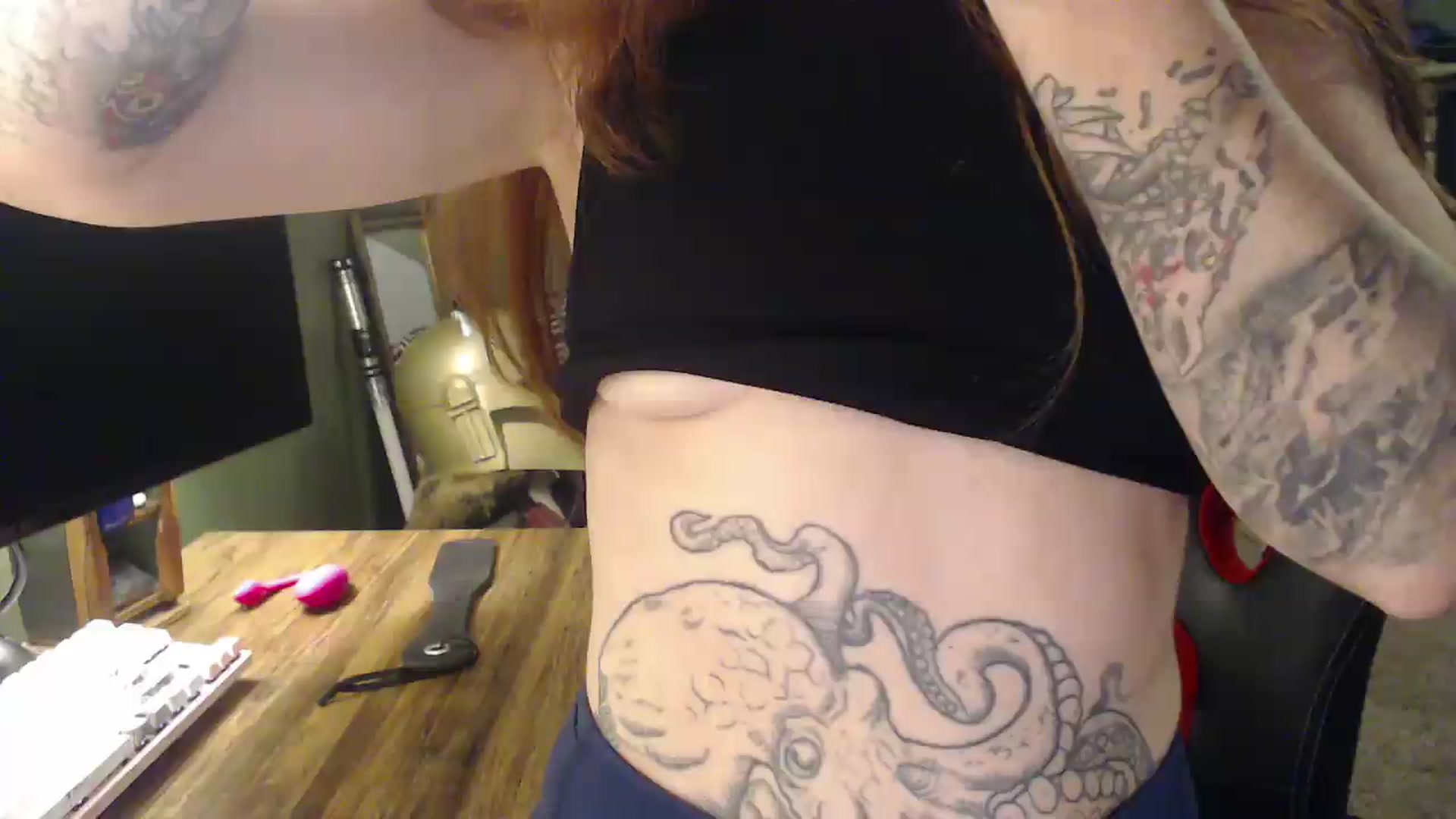Gallery image thumbnail from AstraeaSiren's myfreecams stream on, 04/23/2026, 06:38 image 11 of 20