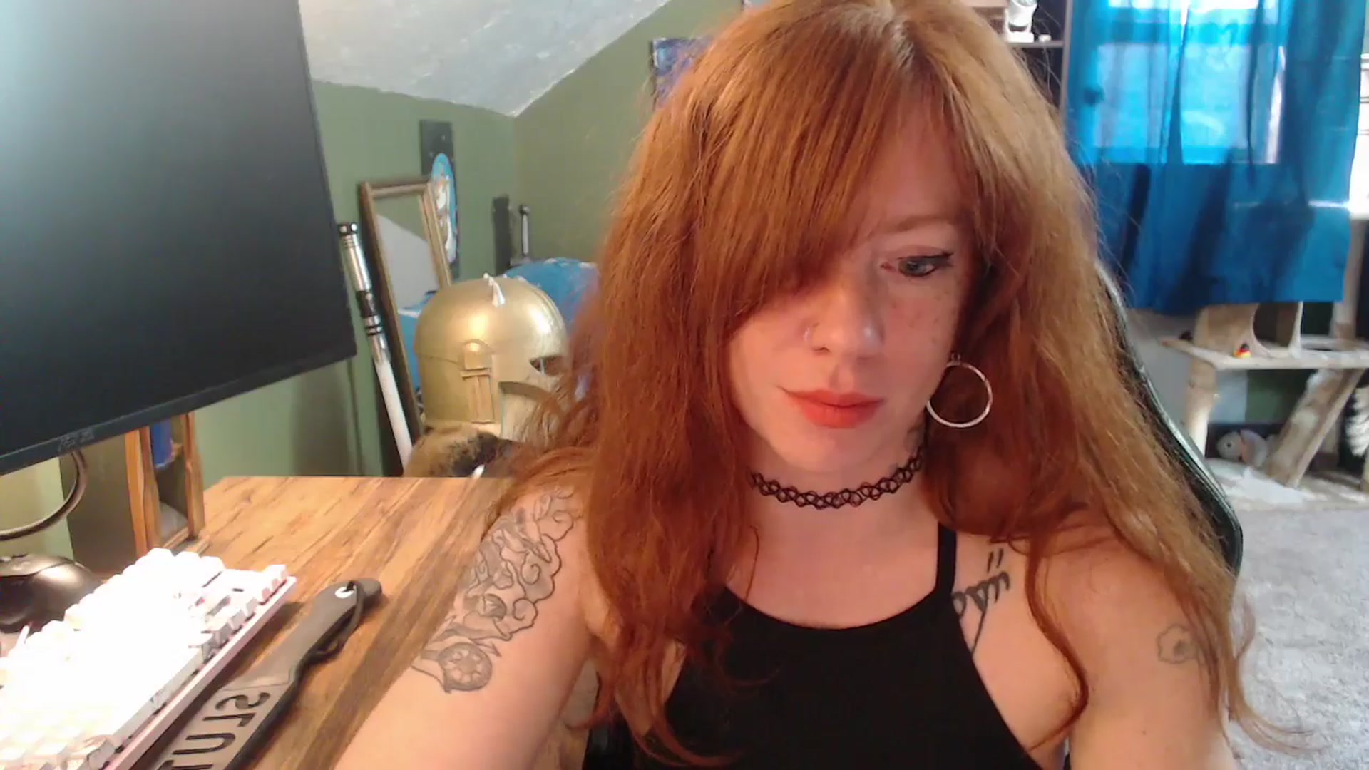 Gallery image thumbnail from AstraeaSiren's myfreecams stream on, 04/27/2026, 18:26 image 11 of 20