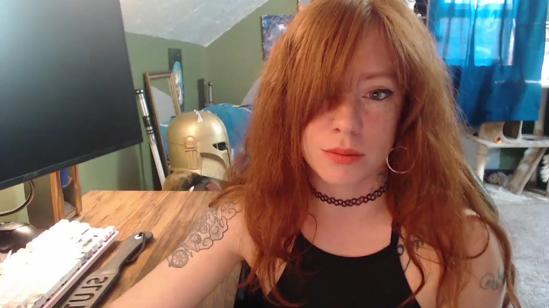 Gallery image thumbnail from AstraeaSiren's myfreecams stream on, 04/27/2026, 18:26 image 13 of 20