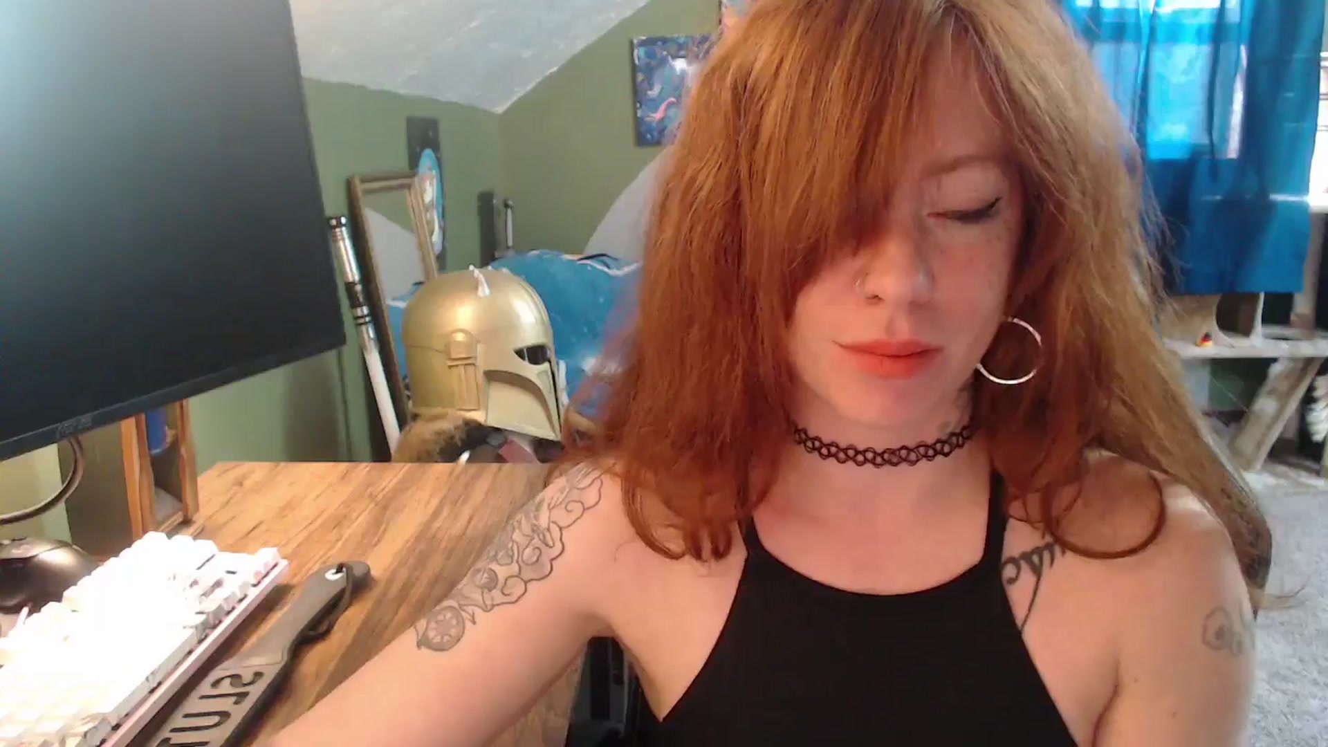 Gallery image thumbnail from AstraeaSiren's myfreecams stream on, 04/27/2026, 18:26 image 3 of 20