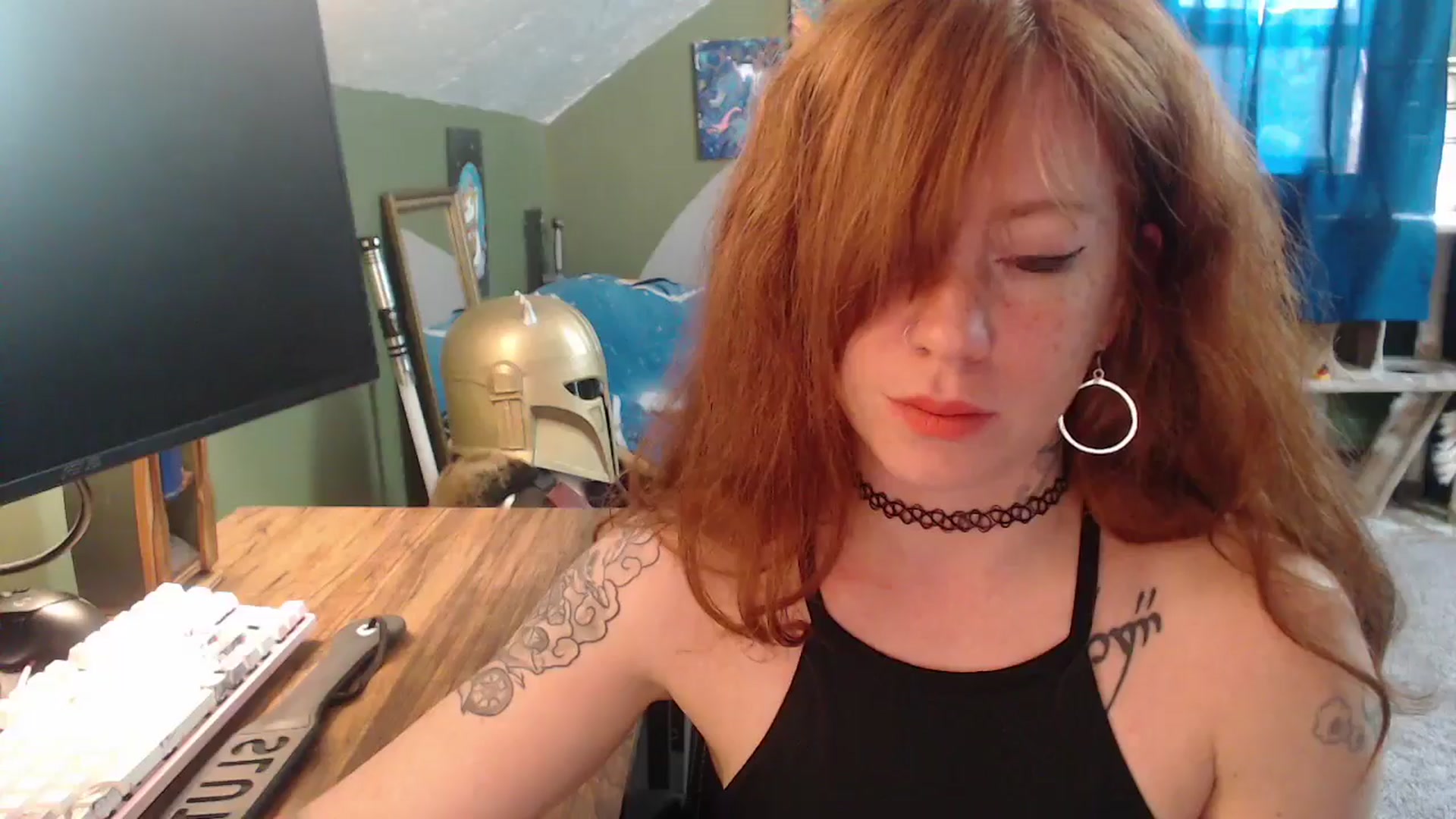 Gallery image thumbnail from AstraeaSiren's myfreecams stream on, 04/27/2026, 18:26 image 4 of 20