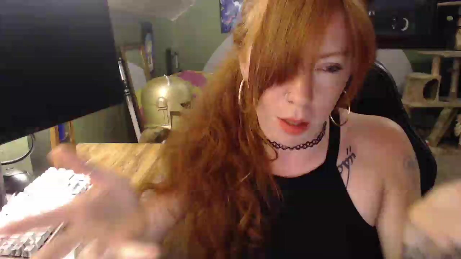Gallery image thumbnail from AstraeaSiren's myfreecams stream on, 04/30/2026, 02:58 image 1 of 20