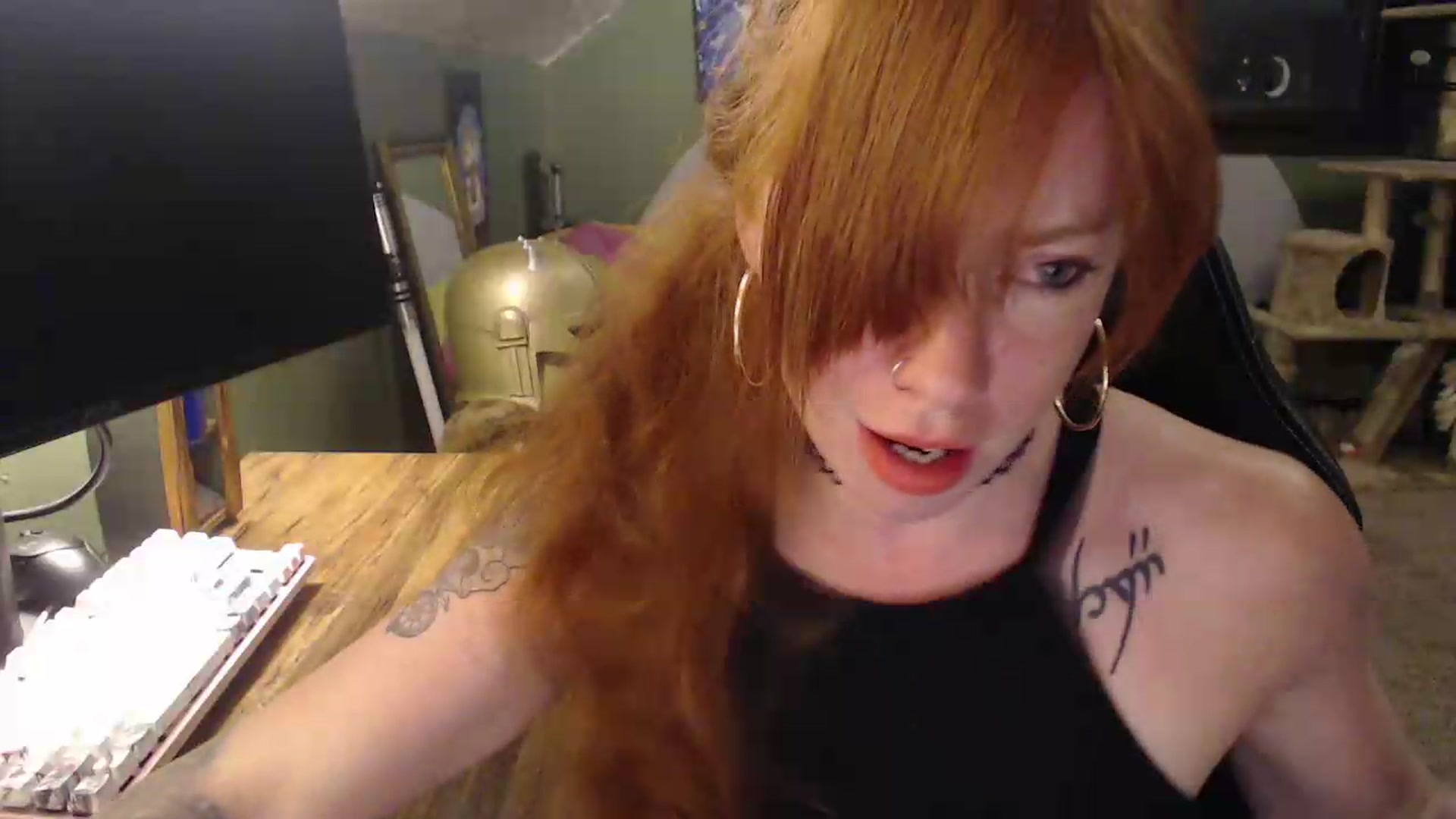Gallery image thumbnail from AstraeaSiren's myfreecams stream on, 04/30/2026, 02:58 image 5 of 20