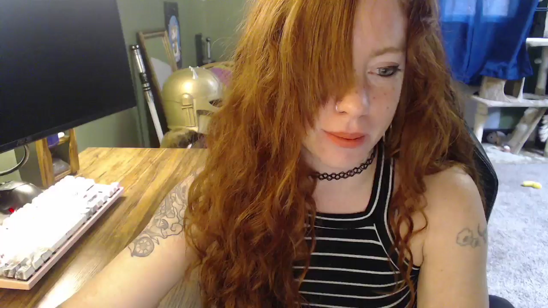 Gallery image thumbnail from AstraeaSiren's myfreecams stream on, 05/01/2026, 18:00 image 6 of 20