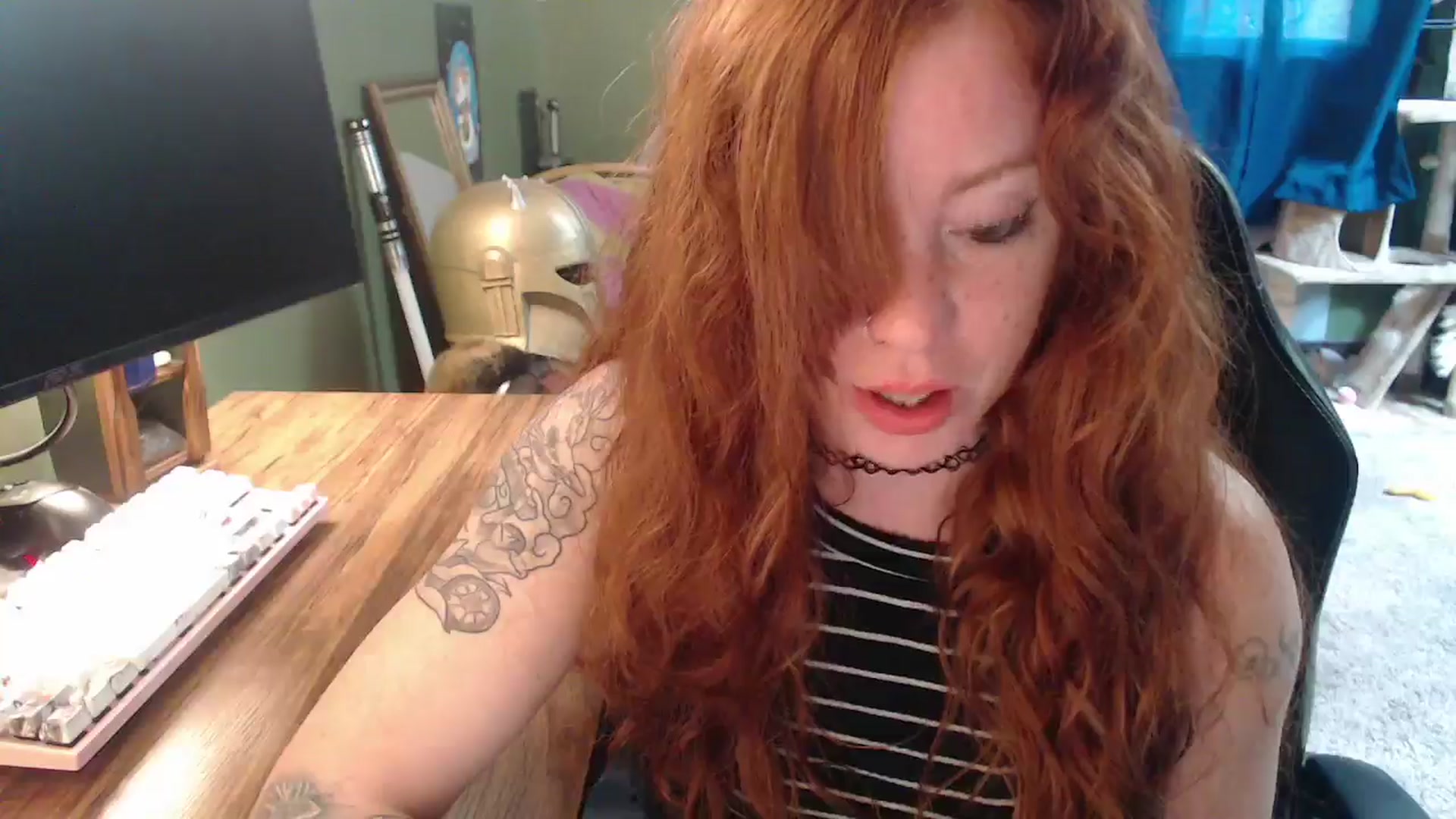 Gallery image thumbnail from AstraeaSiren's myfreecams stream on, 05/01/2026, 18:00 image 18 of 20