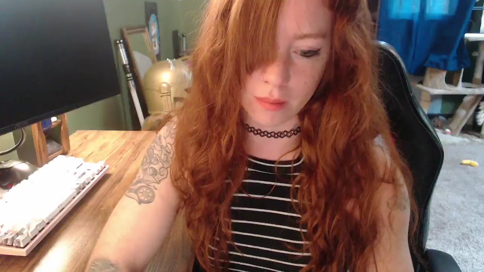 Gallery image thumbnail from AstraeaSiren's myfreecams stream on, 05/01/2026, 18:00 image 14 of 20