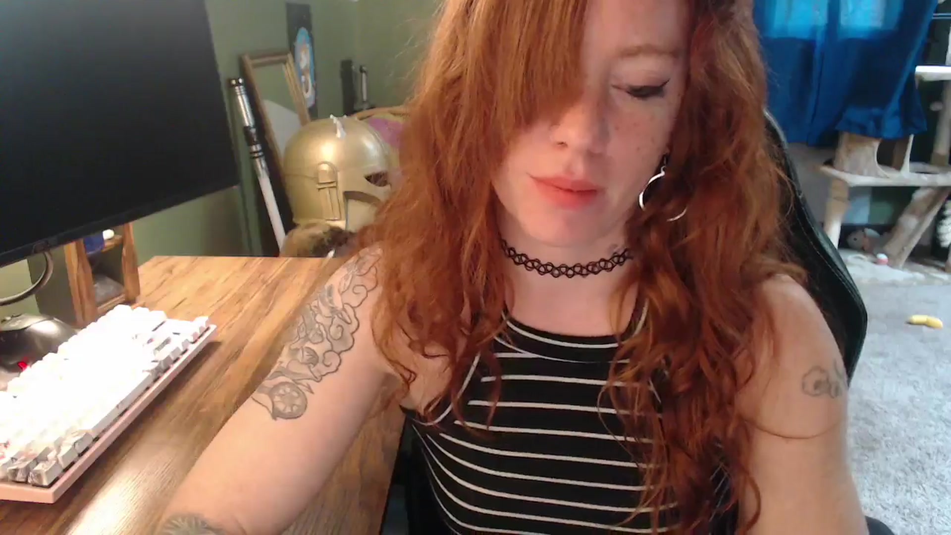 Gallery image thumbnail from AstraeaSiren's myfreecams stream on, 05/01/2026, 18:00 image 2 of 20