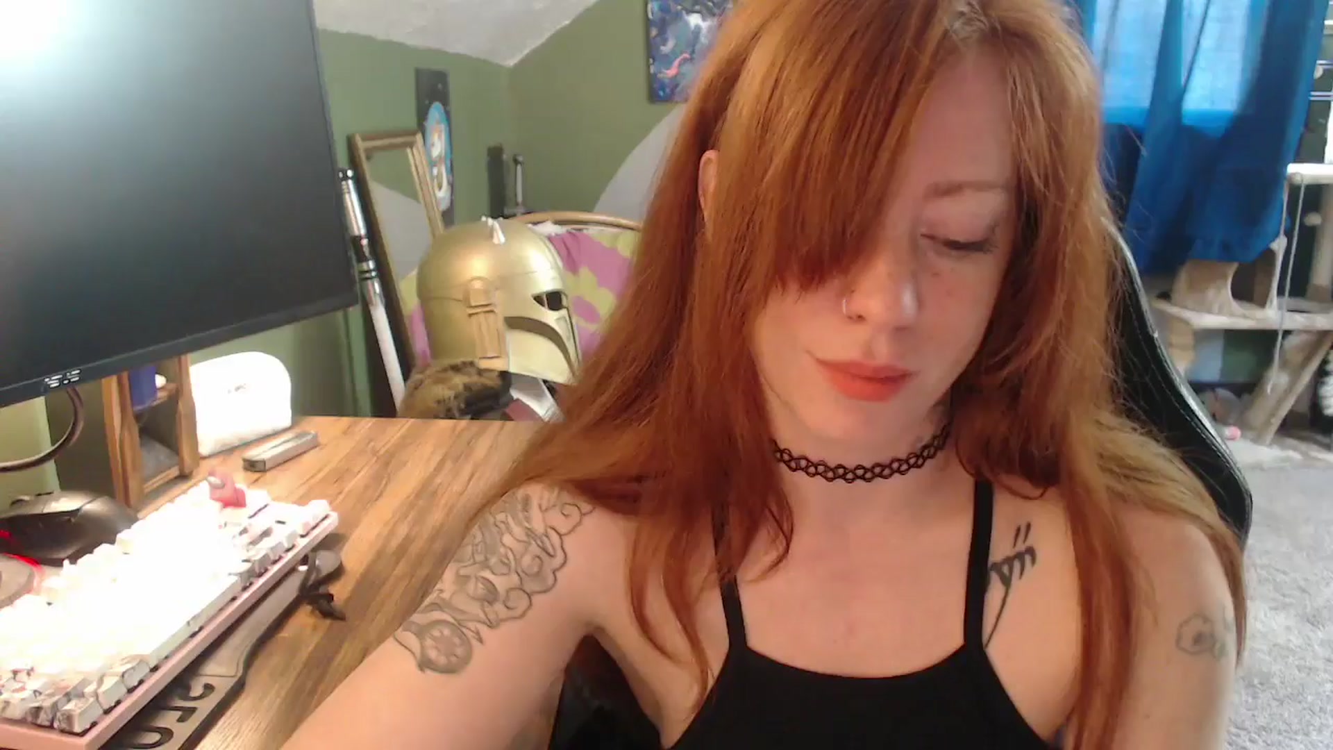 Gallery image thumbnail from AstraeaSiren's myfreecams stream on, 05/06/2026, 17:26 image 1 of 20