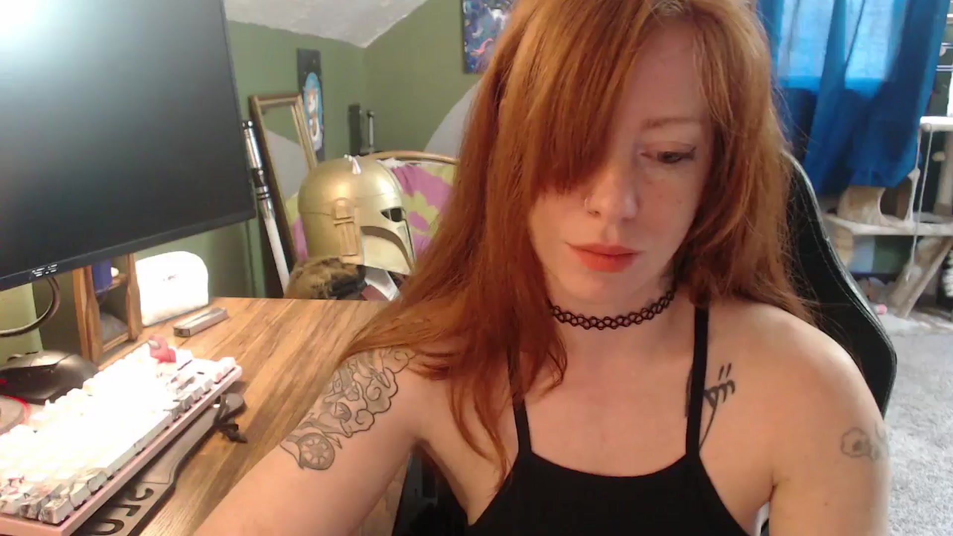 Gallery image thumbnail from AstraeaSiren's myfreecams stream on, 05/06/2026, 17:26 image 2 of 20