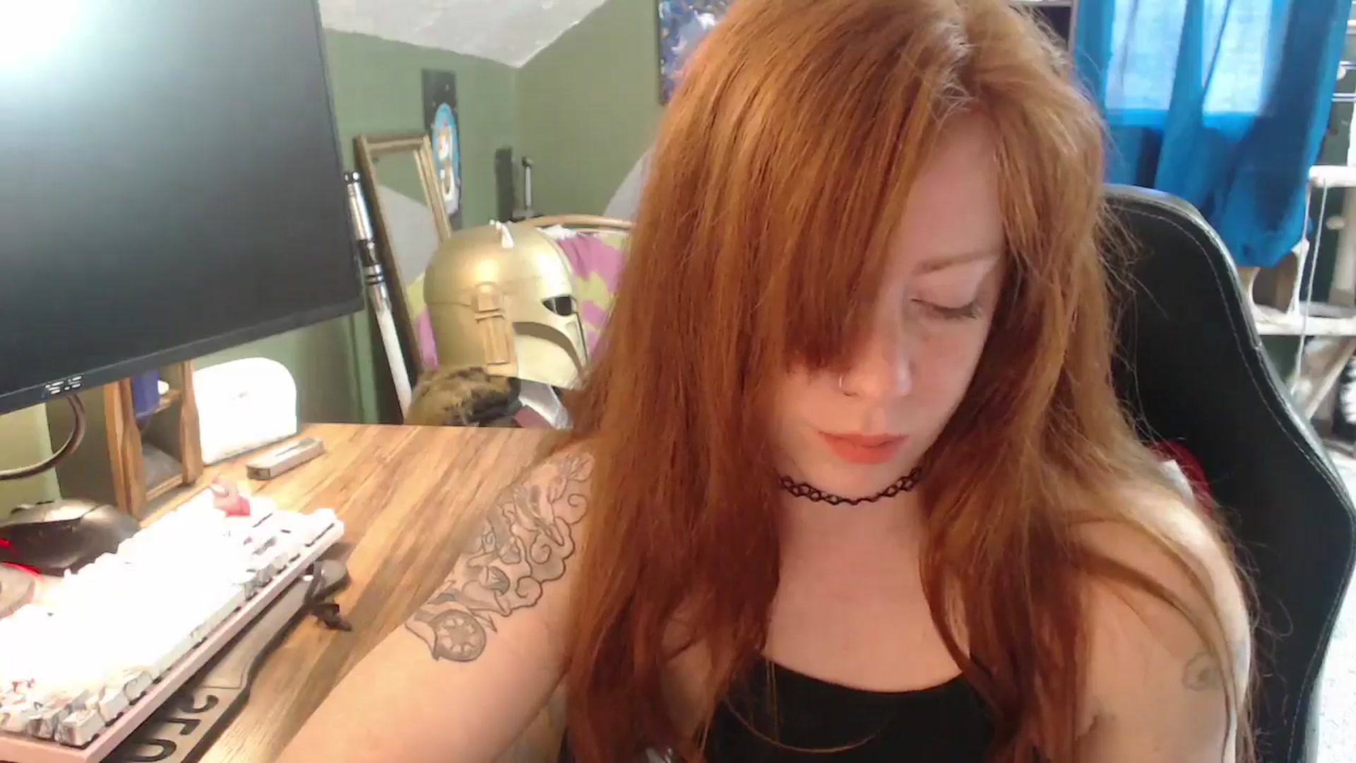 Gallery image thumbnail from AstraeaSiren's myfreecams stream on, 05/06/2026, 17:26 image 16 of 20