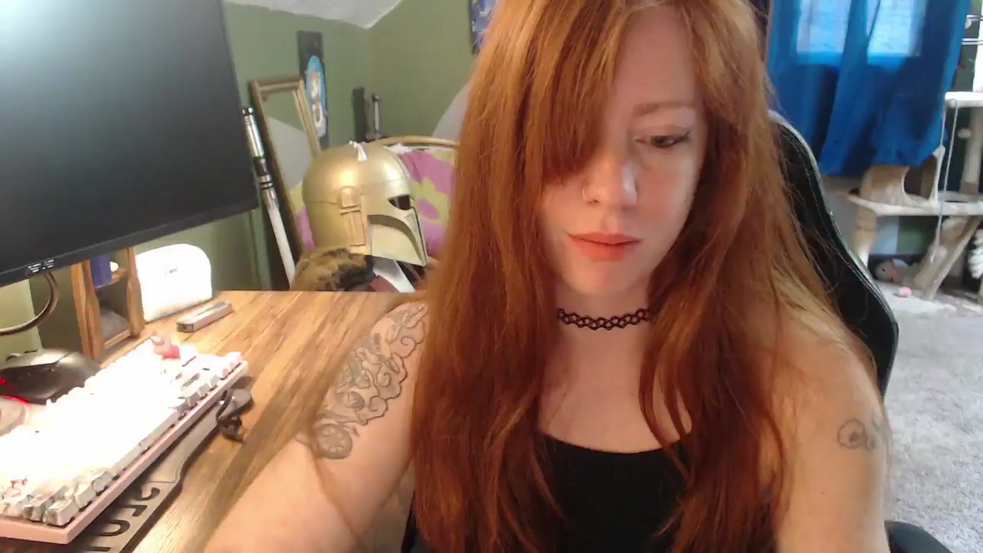 Gallery image thumbnail from AstraeaSiren's myfreecams stream on, 05/06/2026, 18:07 image 2 of 20