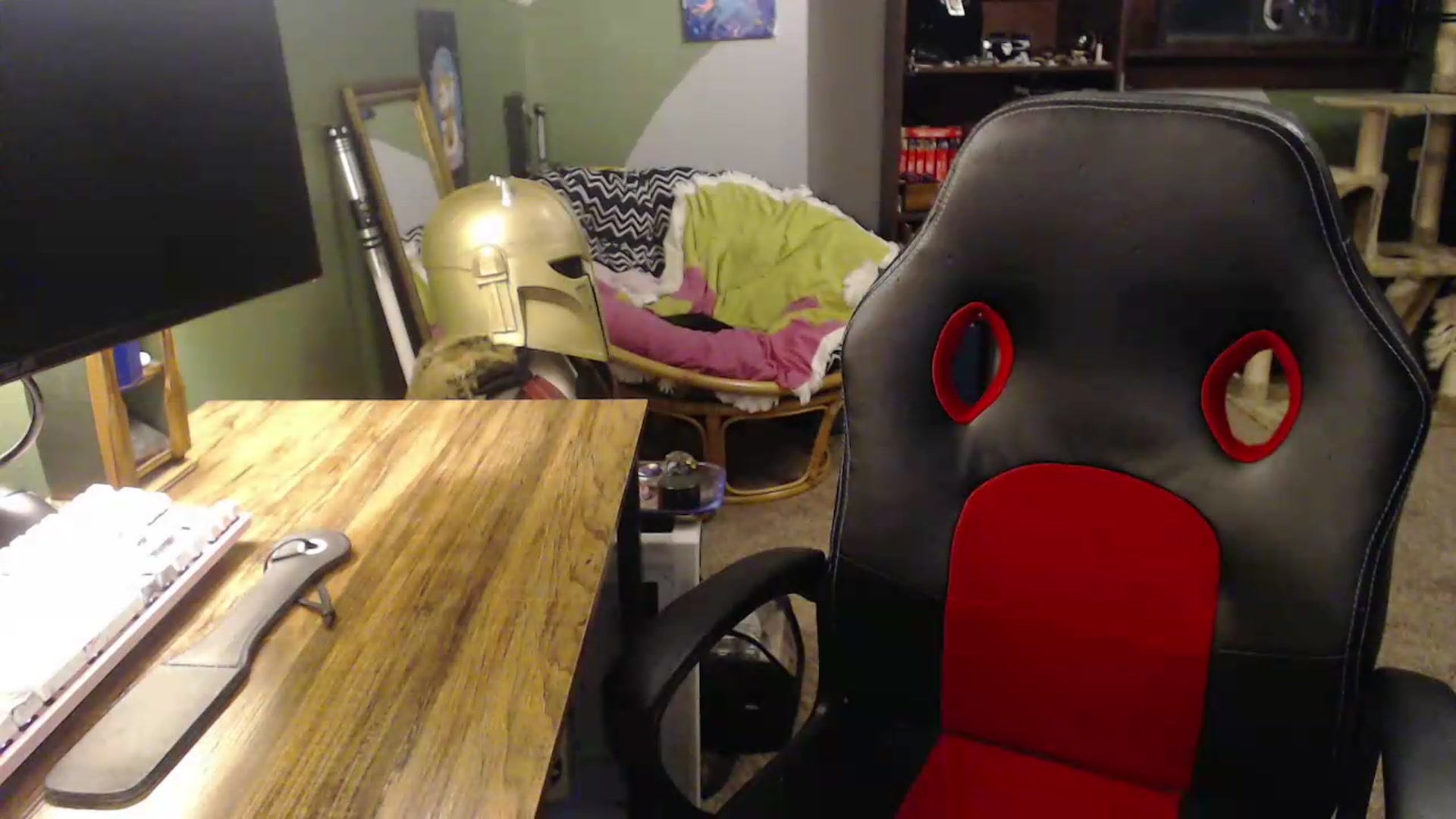 Gallery image thumbnail from AstraeaSiren's myfreecams stream on, 05/21/2026, 05:28 image 18 of 20
