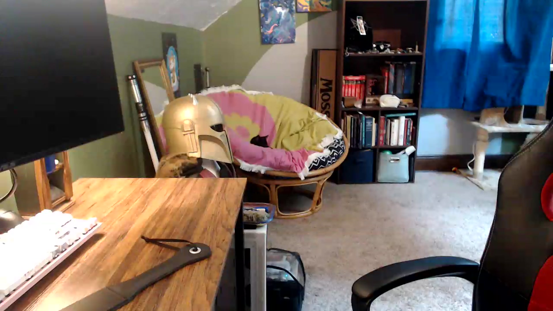 Gallery image thumbnail from AstraeaSiren's myfreecams stream on, 05/22/2026, 20:05 image 20 of 20
