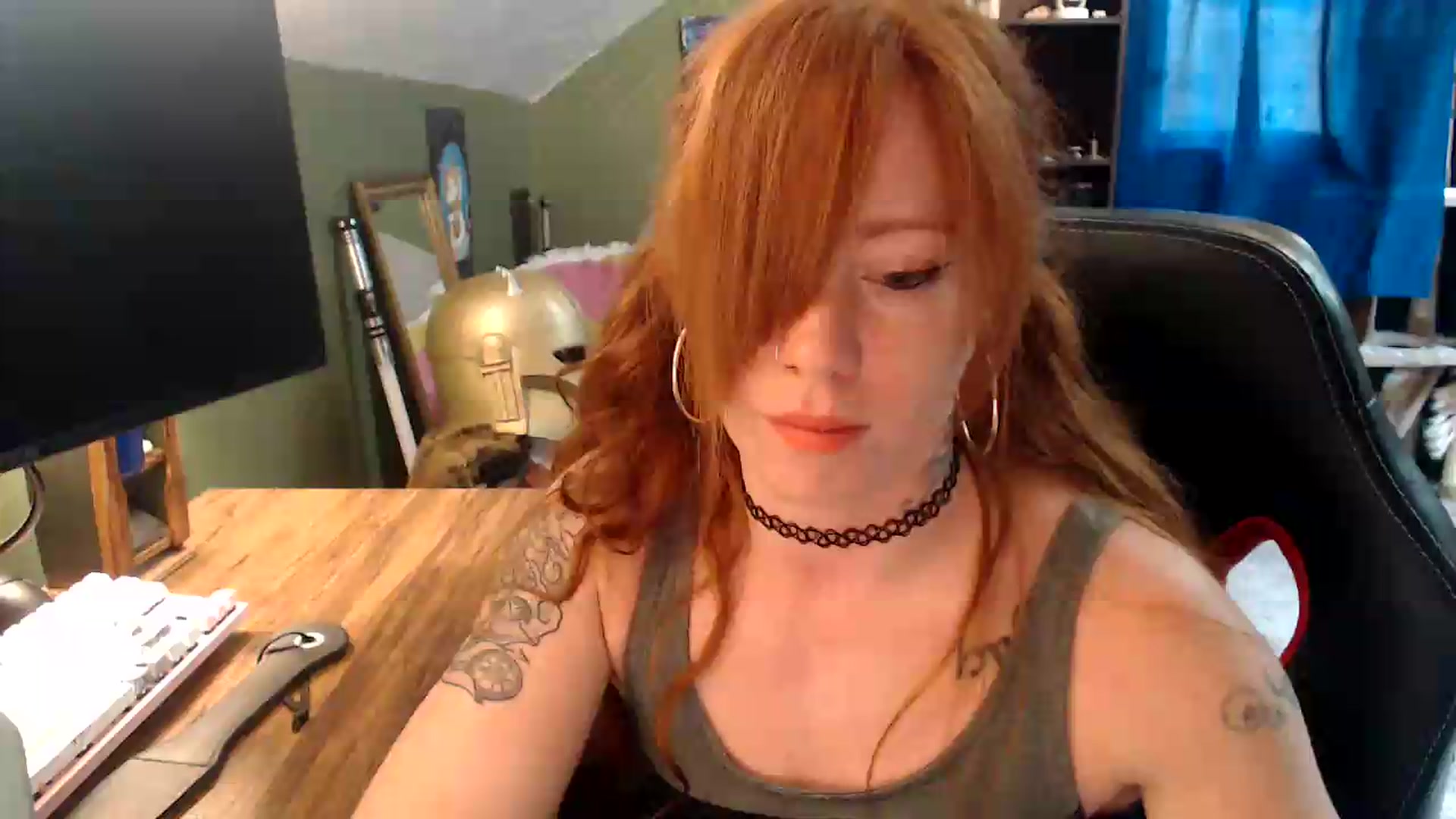 Gallery image thumbnail from AstraeaSiren's myfreecams stream on, 05/22/2026, 20:05 image 1 of 20