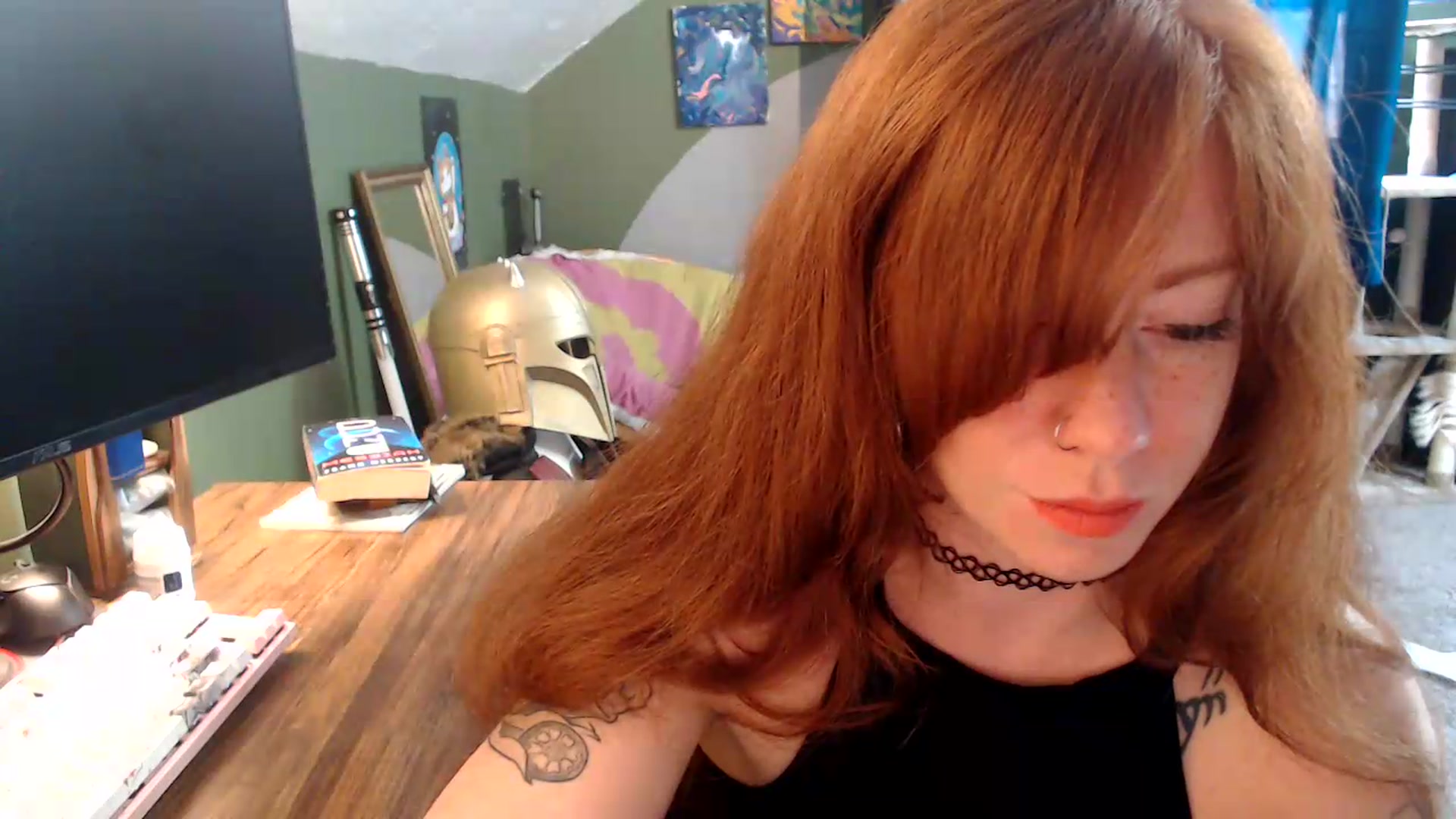 Gallery image thumbnail from AstraeaSiren's myfreecams stream on, 05/25/2026, 18:25 image 2 of 20