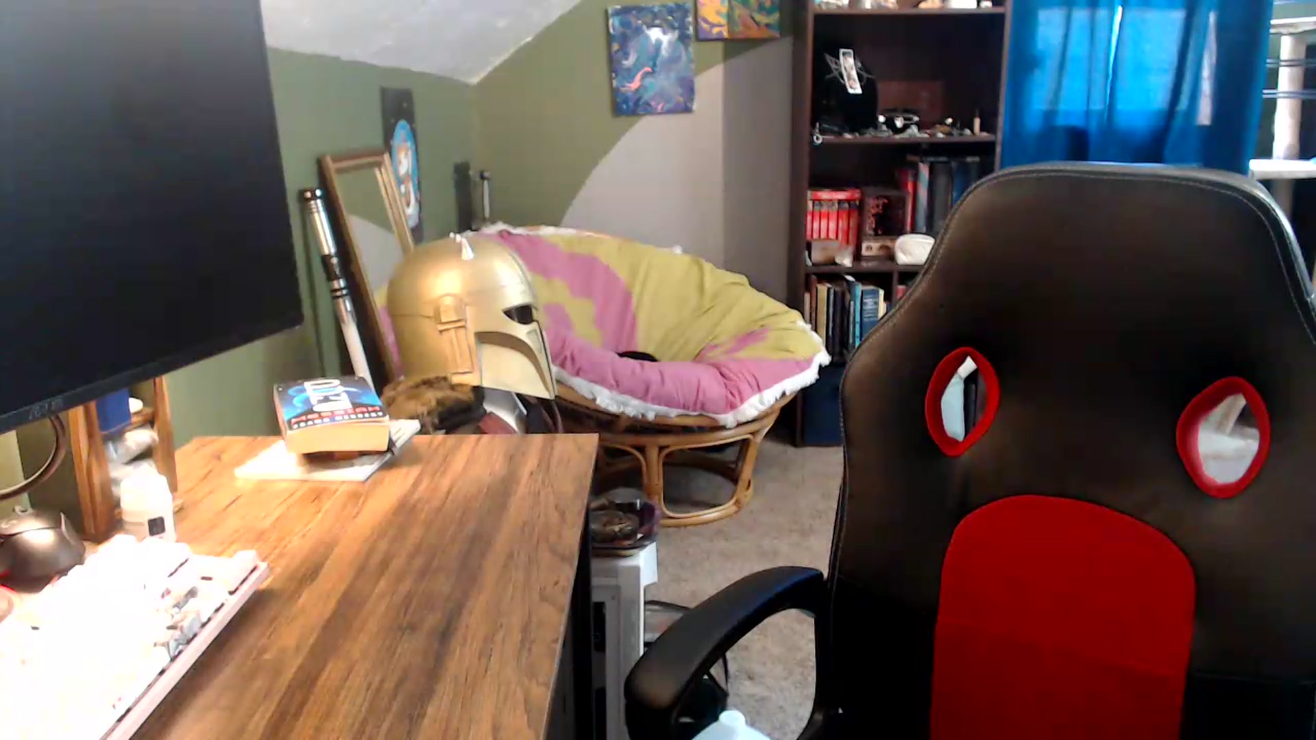 Gallery image thumbnail from AstraeaSiren's myfreecams stream on, 05/25/2026, 18:25 image 8 of 20