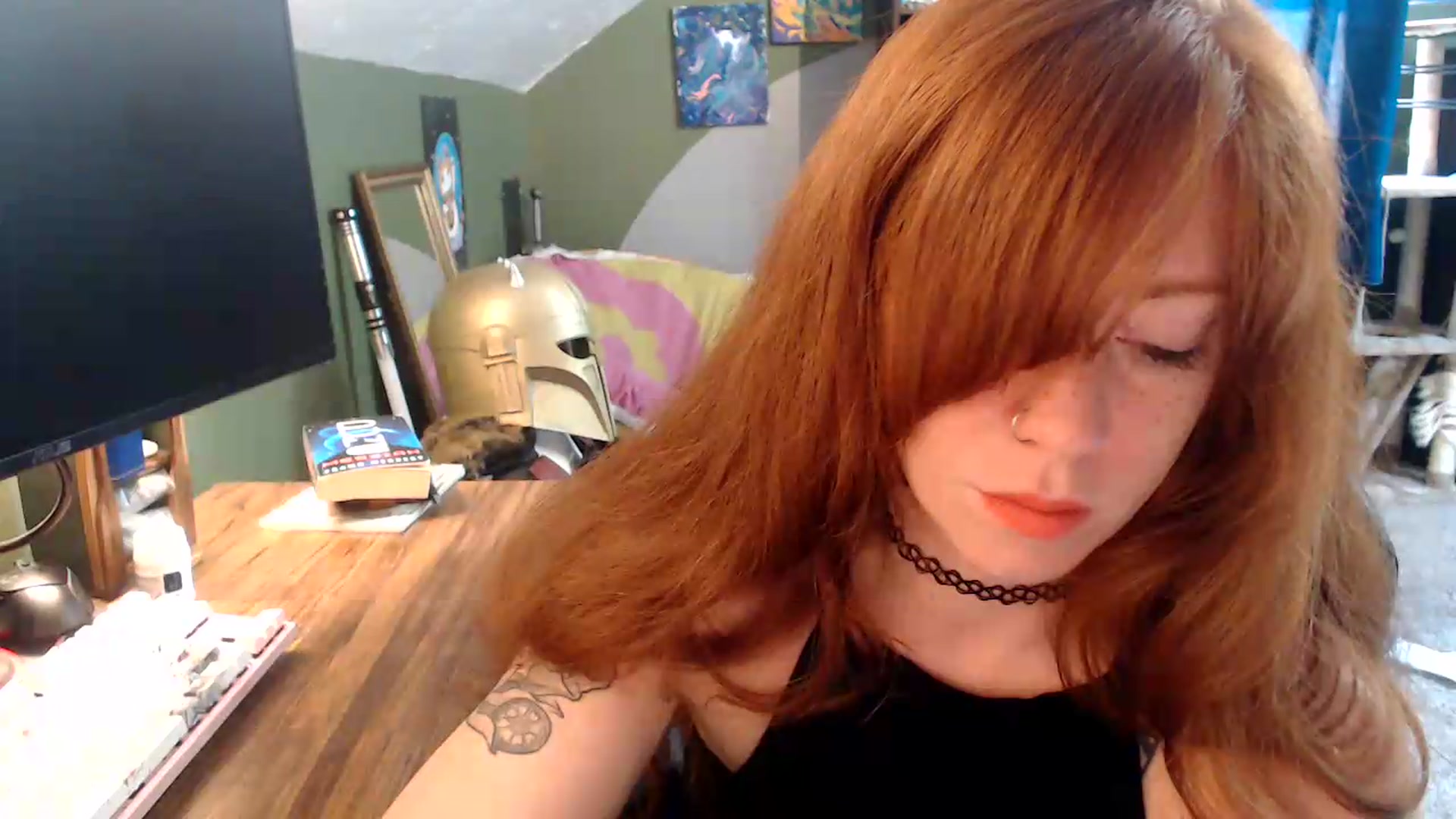 Gallery image thumbnail from AstraeaSiren's myfreecams stream on, 05/25/2026, 18:25 image 3 of 20