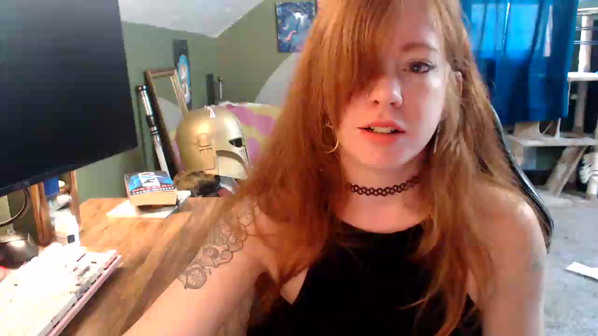 Gallery image thumbnail from AstraeaSiren's myfreecams stream on, 05/25/2026, 18:25 image 7 of 20