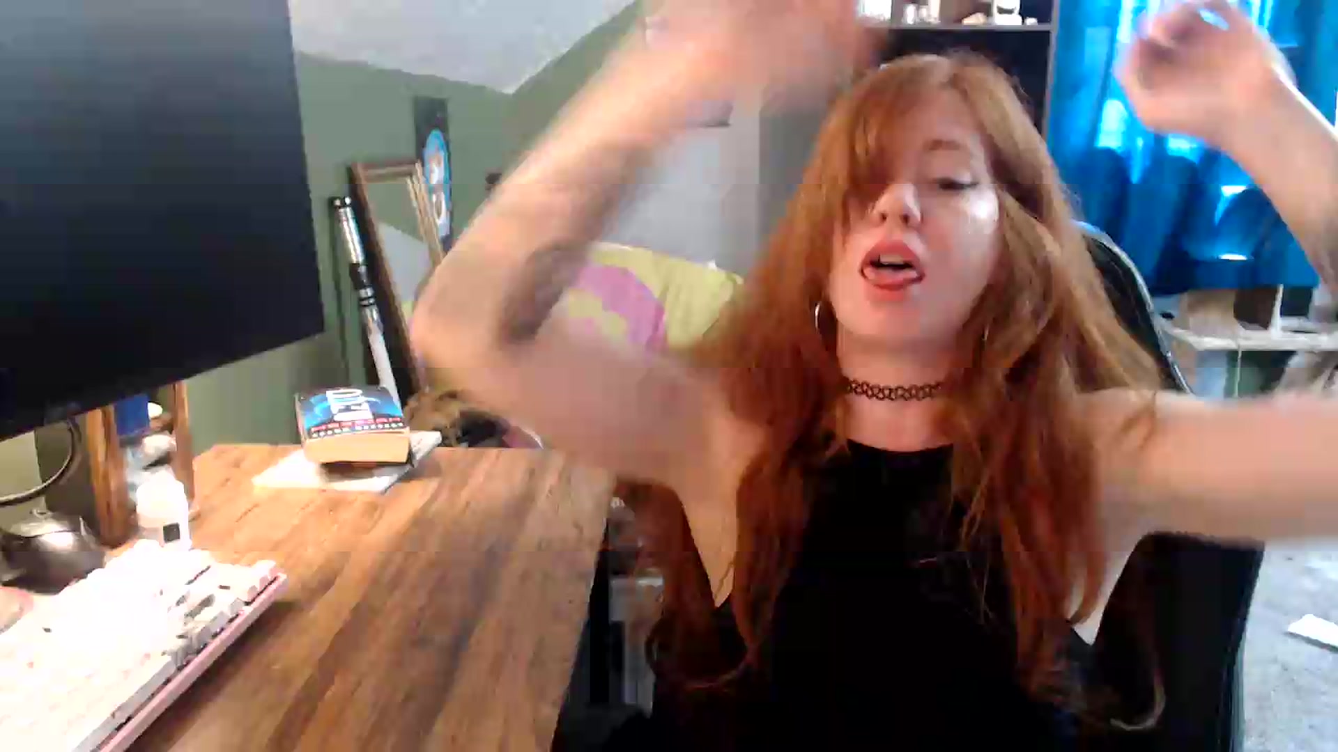 Gallery image thumbnail from AstraeaSiren's myfreecams stream on, 05/25/2026, 20:15 image 7 of 20