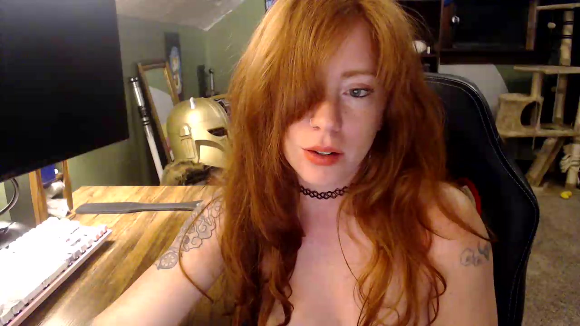 Gallery image thumbnail from AstraeaSiren's myfreecams stream on, 05/28/2026, 04:58 image 6 of 20