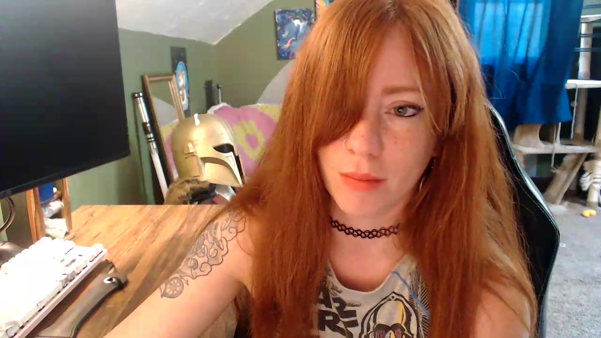 Gallery image thumbnail from AstraeaSiren's myfreecams stream on, 05/29/2026, 17:18 image 18 of 20