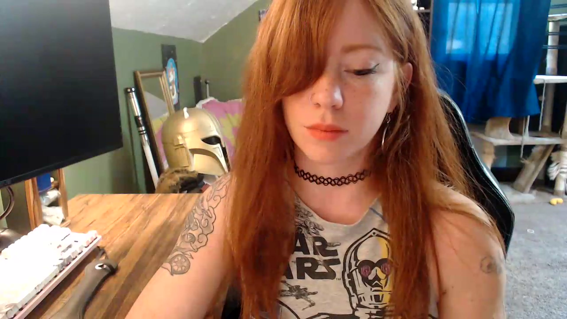 Gallery image thumbnail from AstraeaSiren's myfreecams stream on, 05/29/2026, 17:18 image 7 of 20
