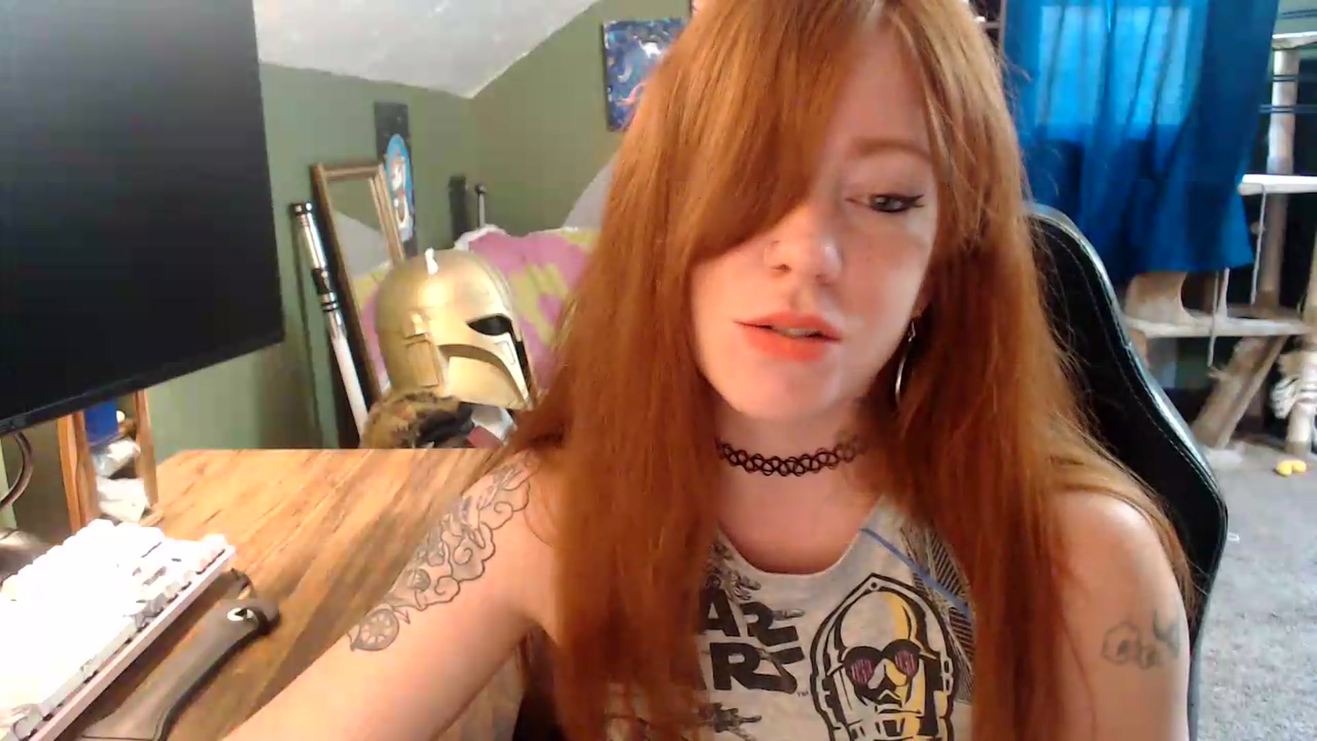 Gallery image thumbnail from AstraeaSiren's myfreecams stream on, 05/29/2026, 17:18 image 17 of 20