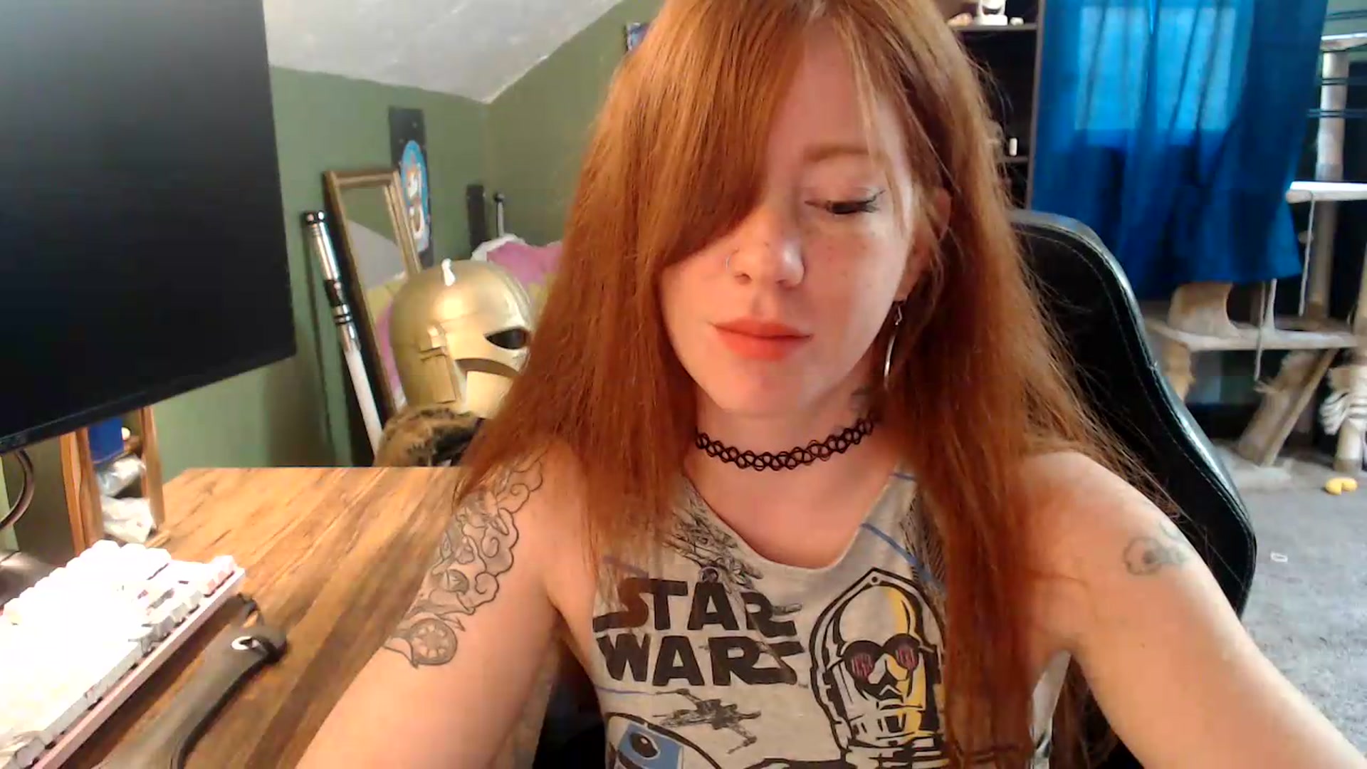 Gallery image thumbnail from AstraeaSiren's myfreecams stream on, 05/29/2026, 17:18 image 12 of 20