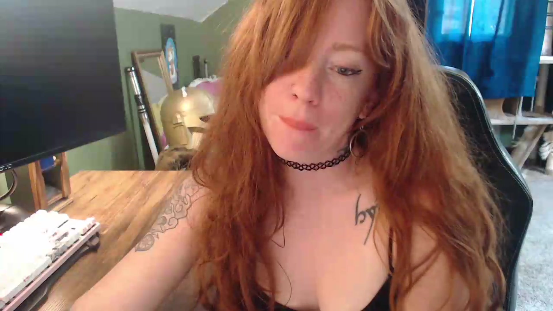 Gallery image thumbnail from AstraeaSiren's myfreecams stream on, 06/01/2026, 18:15 image 5 of 20
