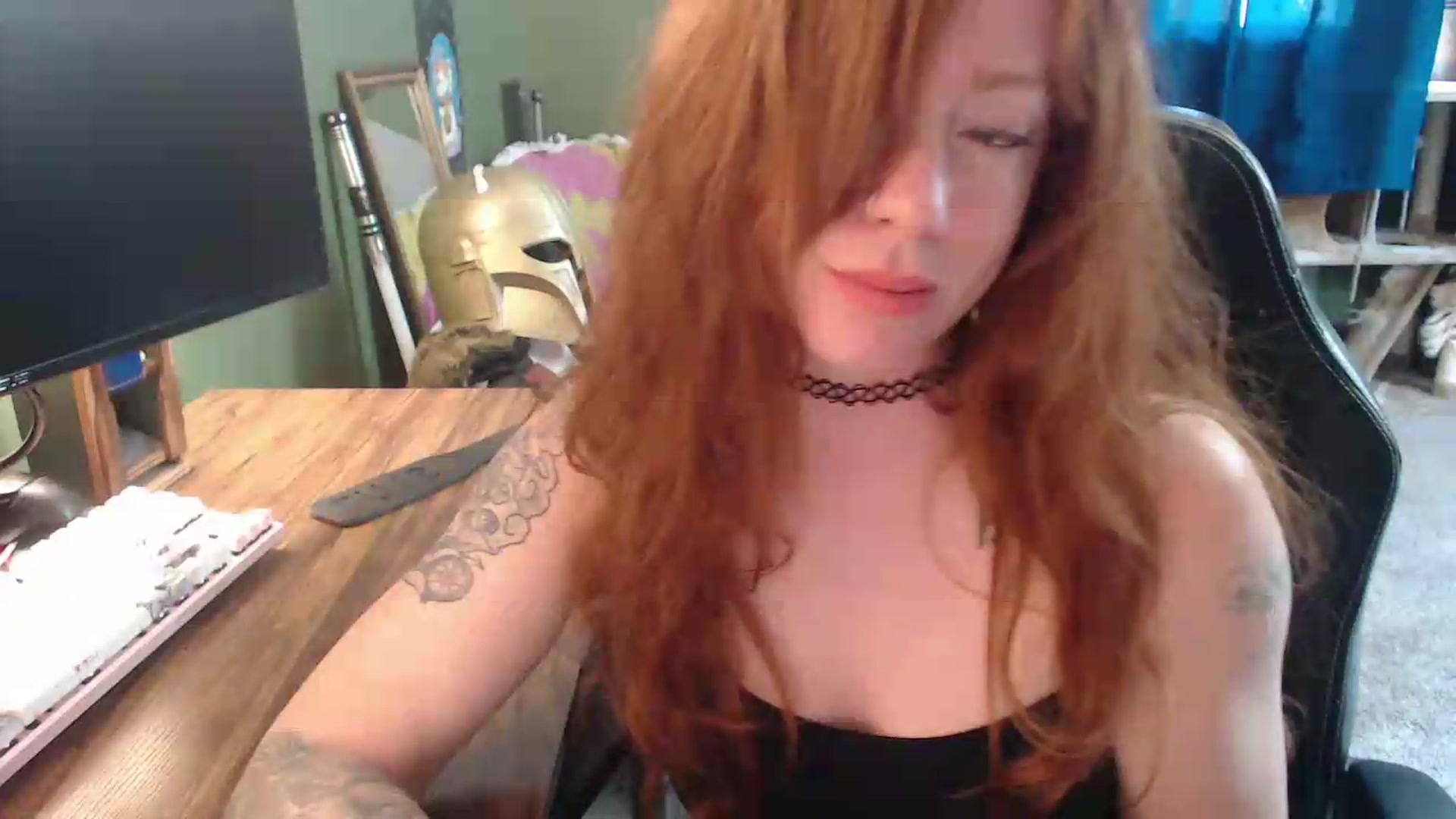 Gallery image thumbnail from AstraeaSiren's myfreecams stream on, 06/01/2026, 18:15 image 14 of 20