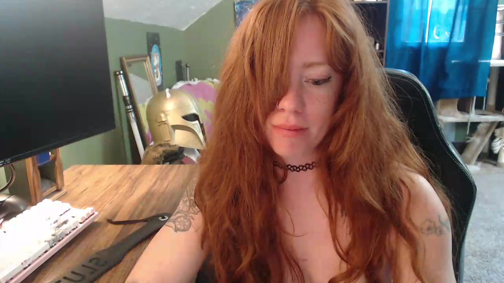 Gallery image thumbnail from AstraeaSiren's myfreecams stream on, 06/01/2026, 18:42 image 16 of 20