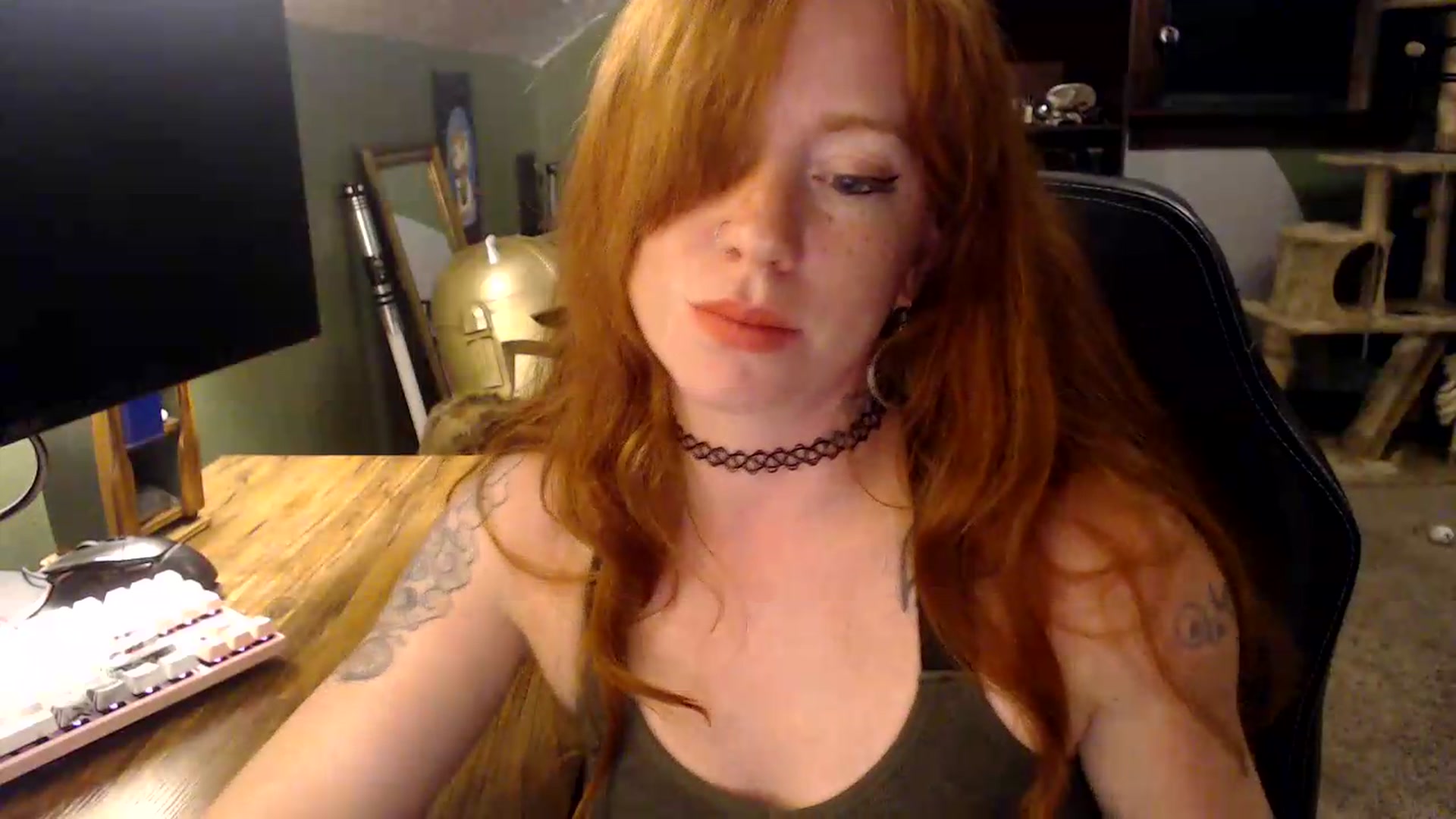 Gallery image thumbnail from AstraeaSiren's myfreecams stream on, 06/04/2026, 03:47 image 11 of 20