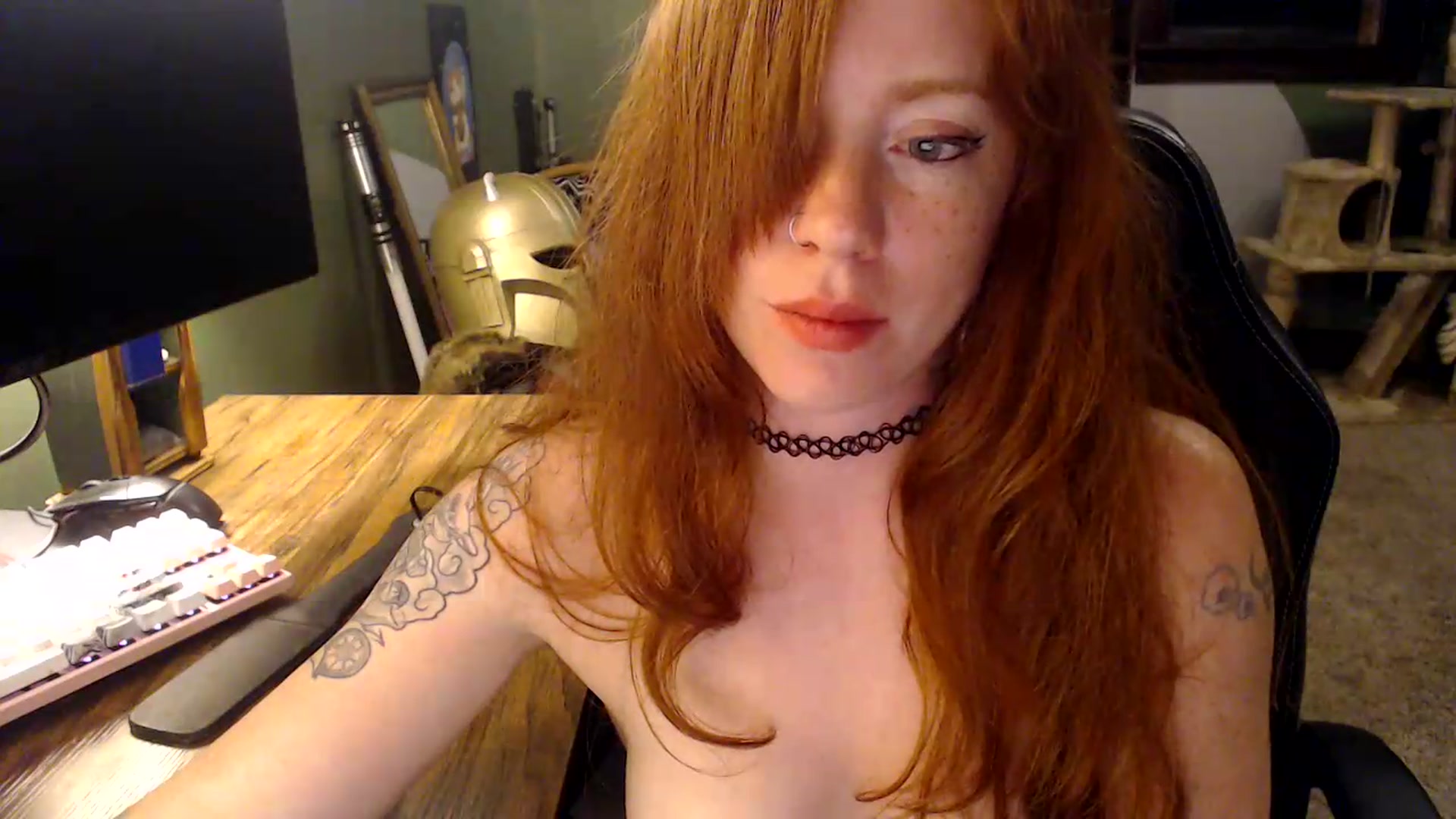 Gallery image thumbnail from AstraeaSiren's myfreecams stream on, 06/04/2026, 05:27 image 16 of 20