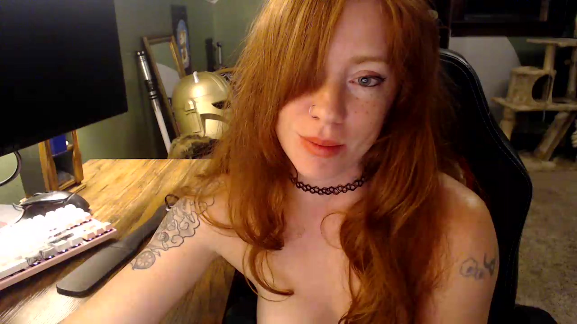 Gallery image thumbnail from AstraeaSiren's myfreecams stream on, 06/04/2026, 05:27 image 8 of 20