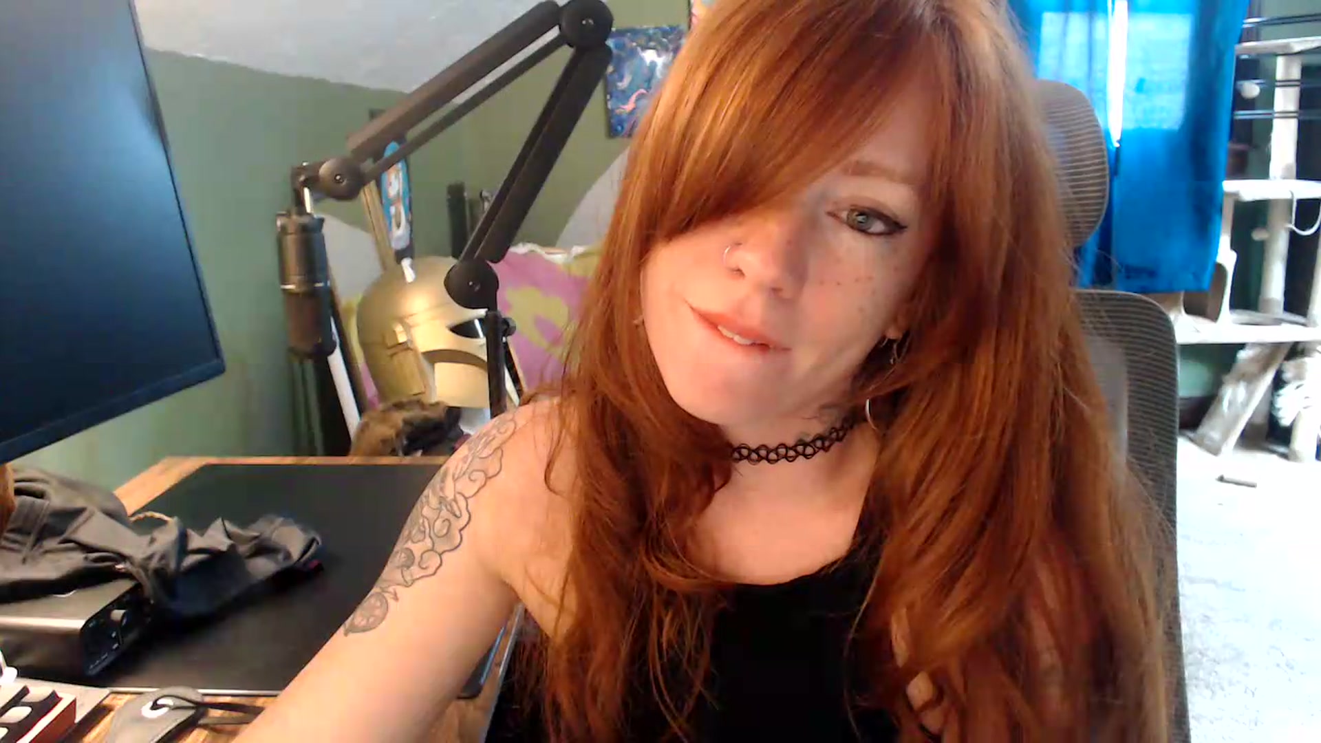 Gallery image thumbnail from AstraeaSiren's myfreecams stream on, 06/22/2026, 20:11 image 4 of 20