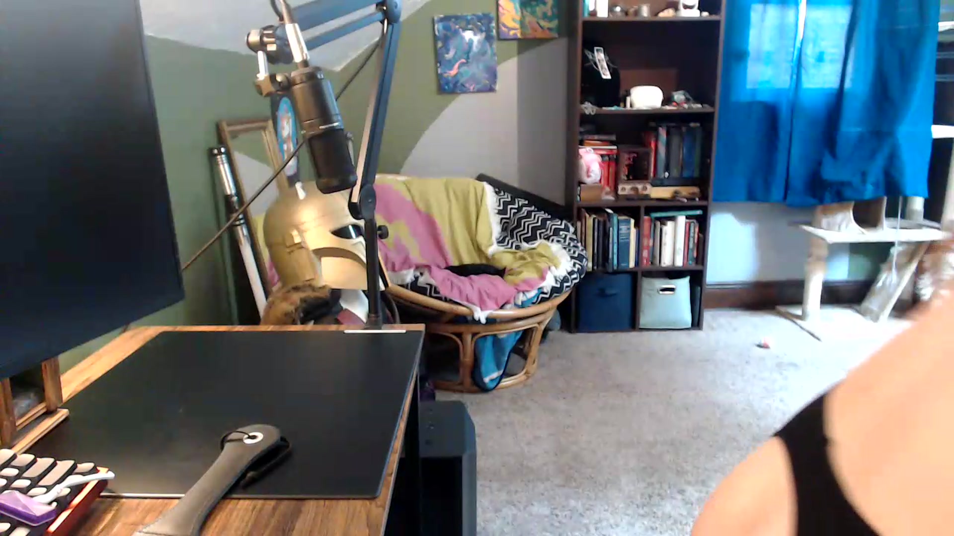Gallery image thumbnail from AstraeaSiren's myfreecams stream on, 06/26/2026, 18:43 image 10 of 20