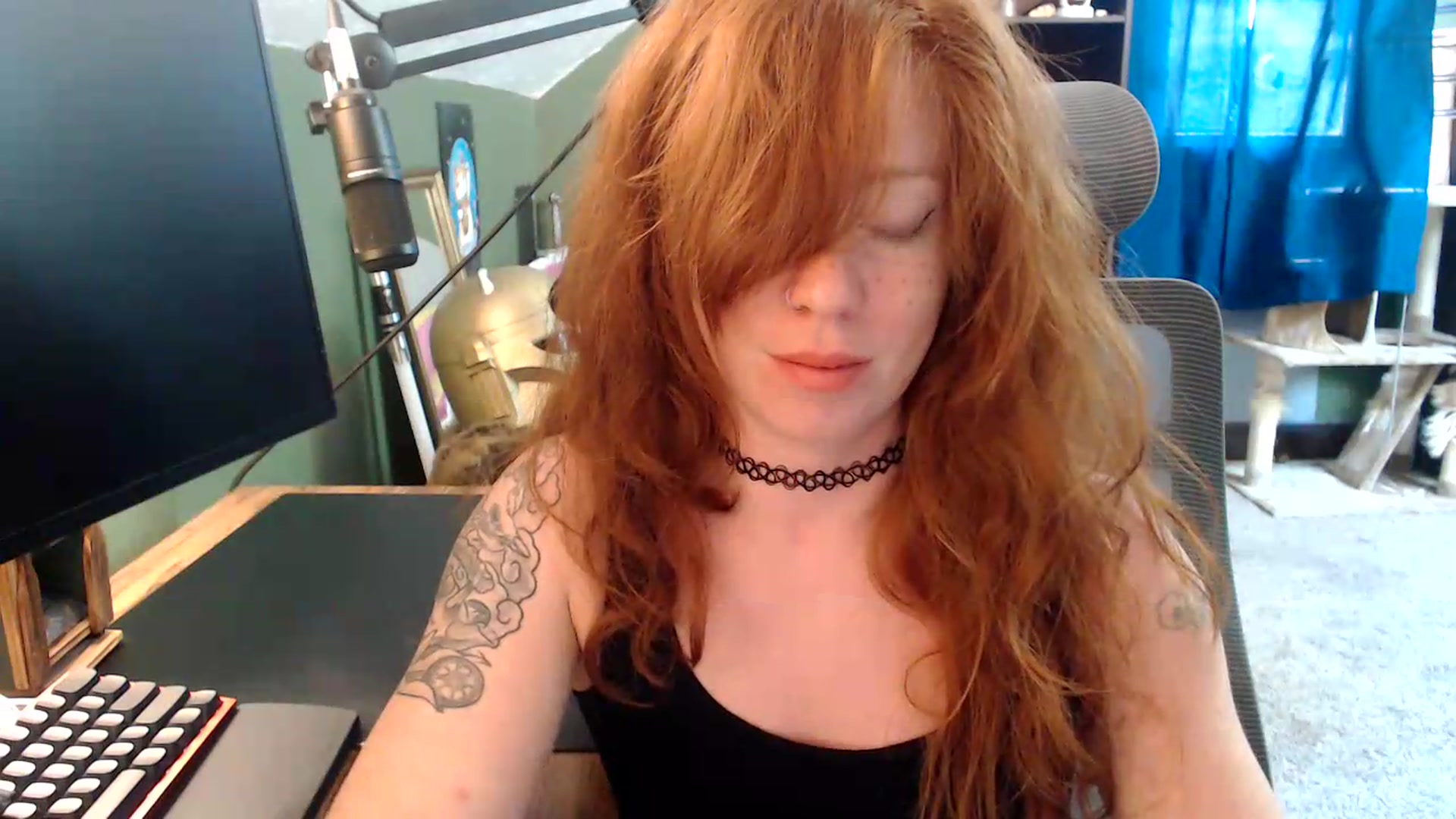 Gallery image thumbnail from AstraeaSiren's myfreecams stream on, 06/29/2026, 18:40 image 17 of 20
