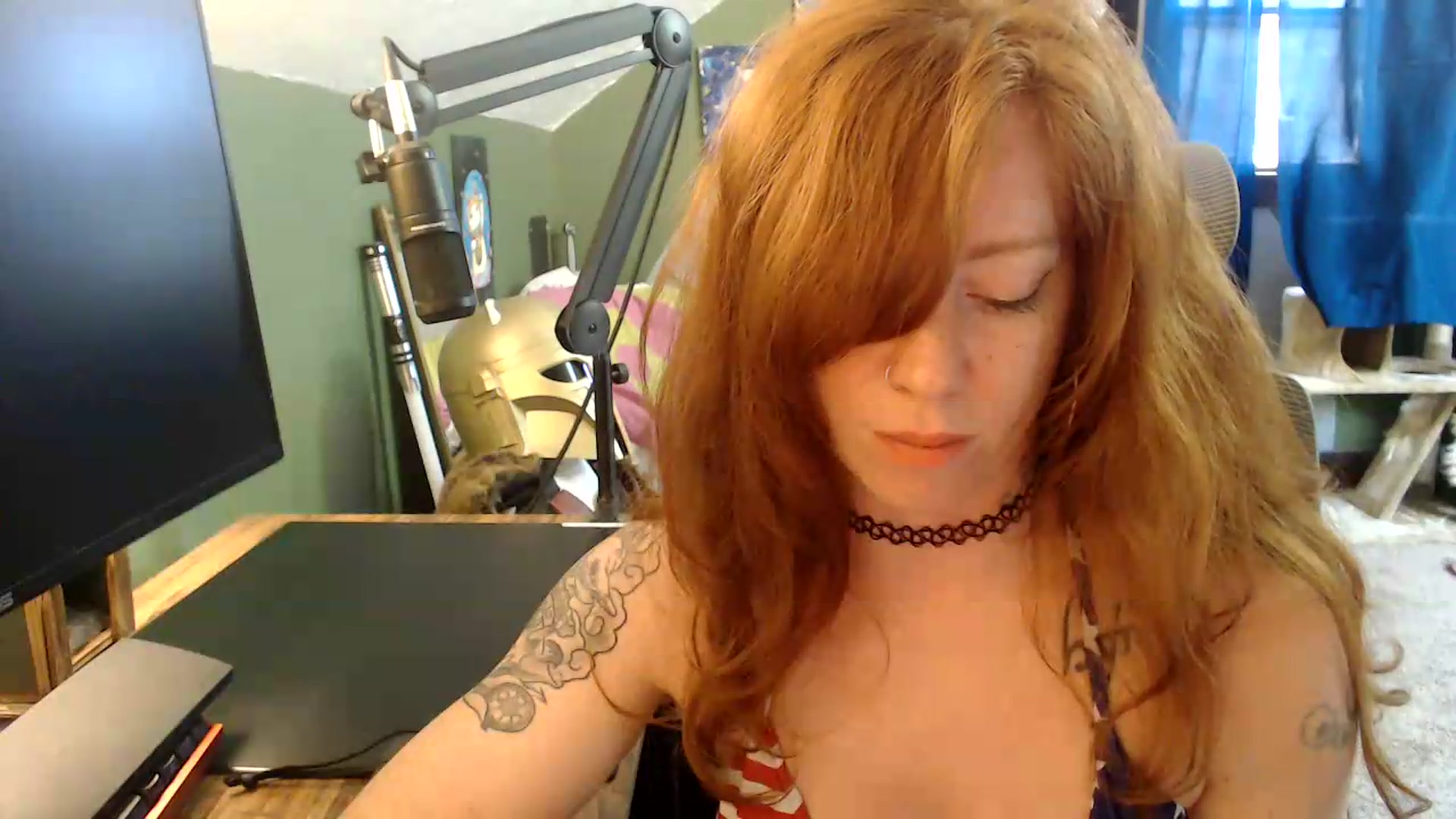 Gallery image thumbnail from AstraeaSiren's myfreecams stream on, 07/01/2026, 18:55 image 14 of 20