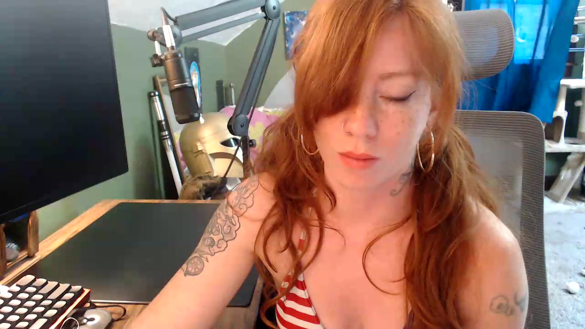 Gallery image thumbnail from AstraeaSiren's myfreecams stream on, 07/03/2026, 19:46 image 11 of 20