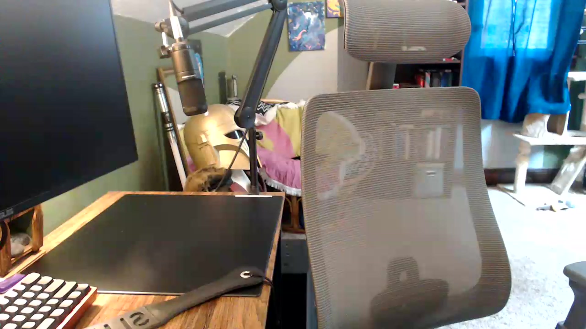 Gallery image thumbnail from AstraeaSiren's myfreecams stream on, 07/06/2026, 20:25 image 15 of 20