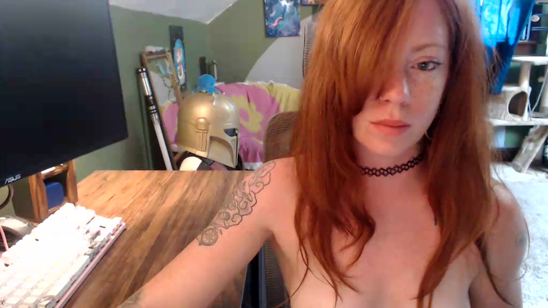 Gallery image thumbnail from AstraeaSiren's myfreecams stream on, 08/10/2026, 20:35 image 15 of 20